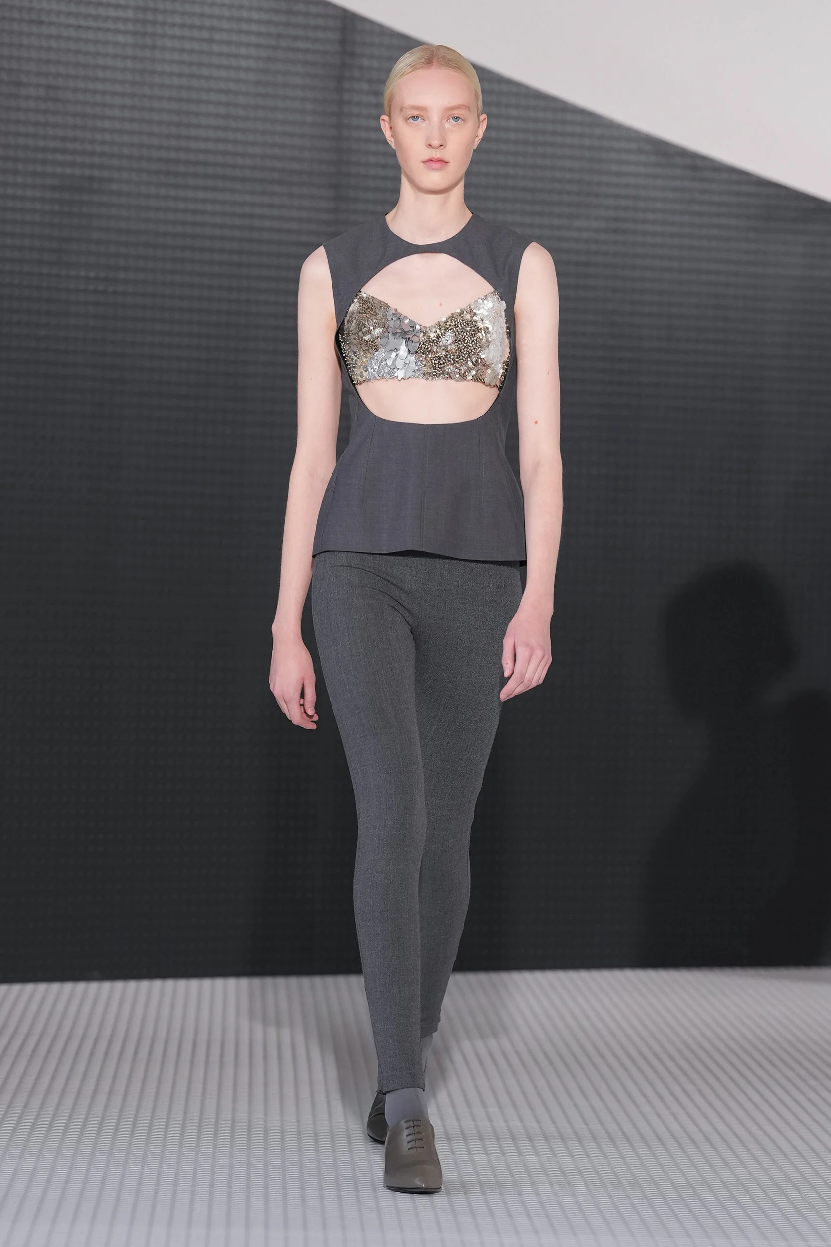 2026年春夏コレクション_JIL SANDER(ジル サンダー)_モデル_43