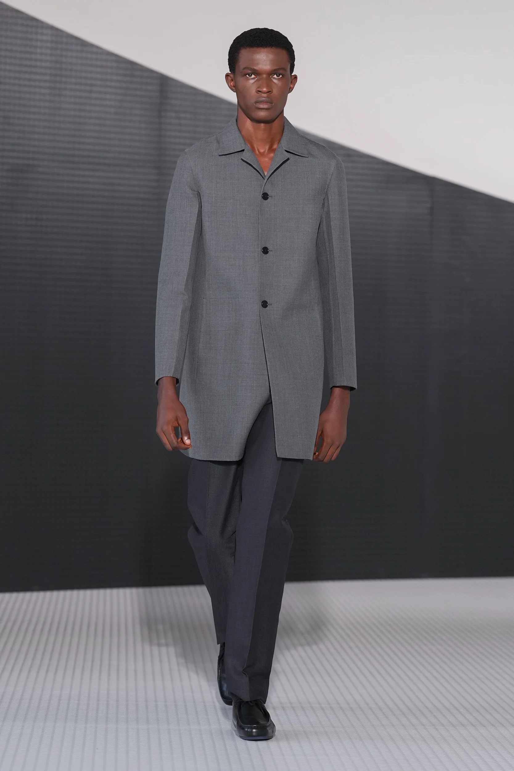 2026年春夏コレクション_JIL SANDER(ジル サンダー)_モデル_14