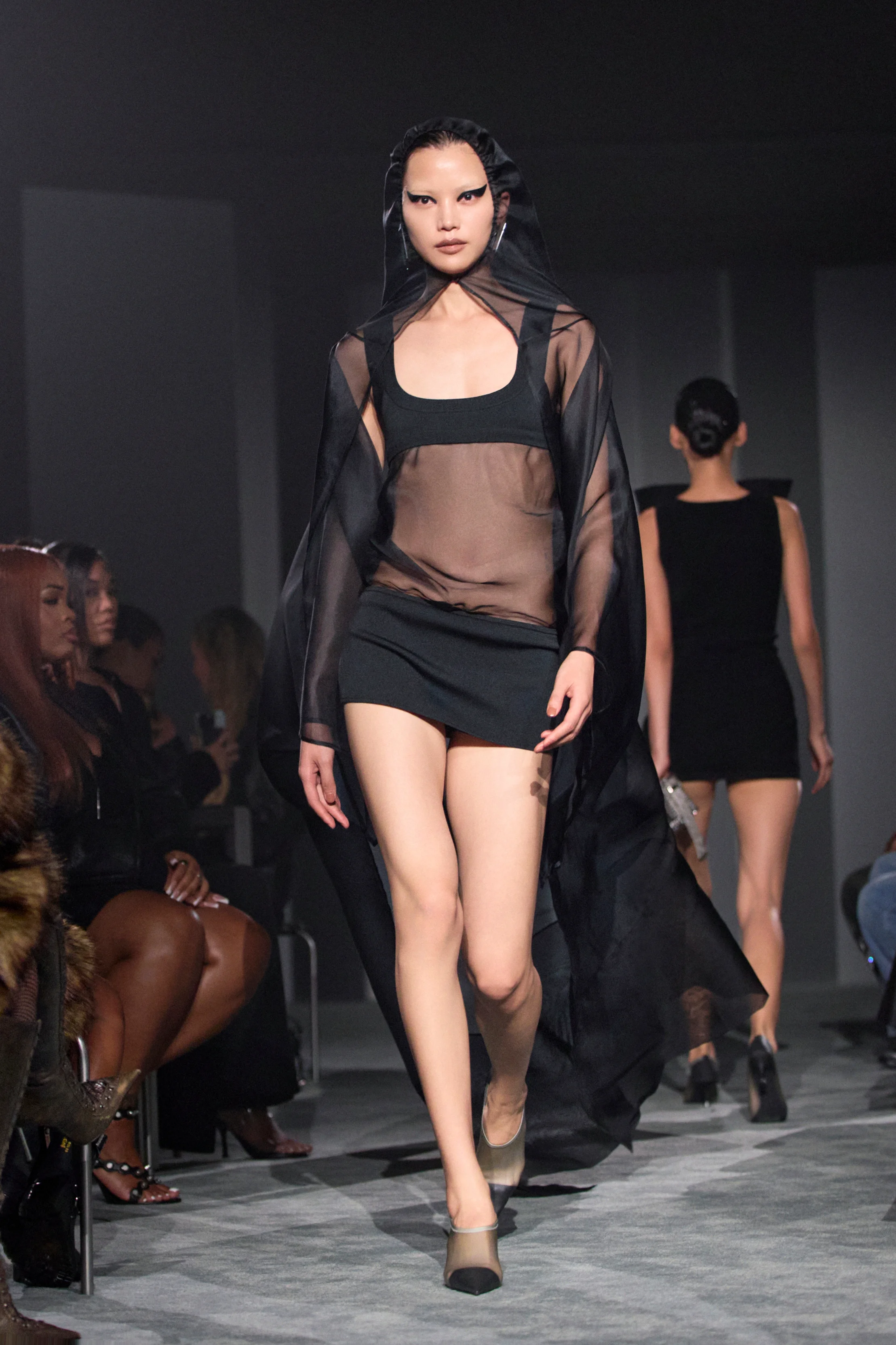 2026年春夏コレクション_ALEXANDER WANG(アレキサンダー ワン)_モデル_41