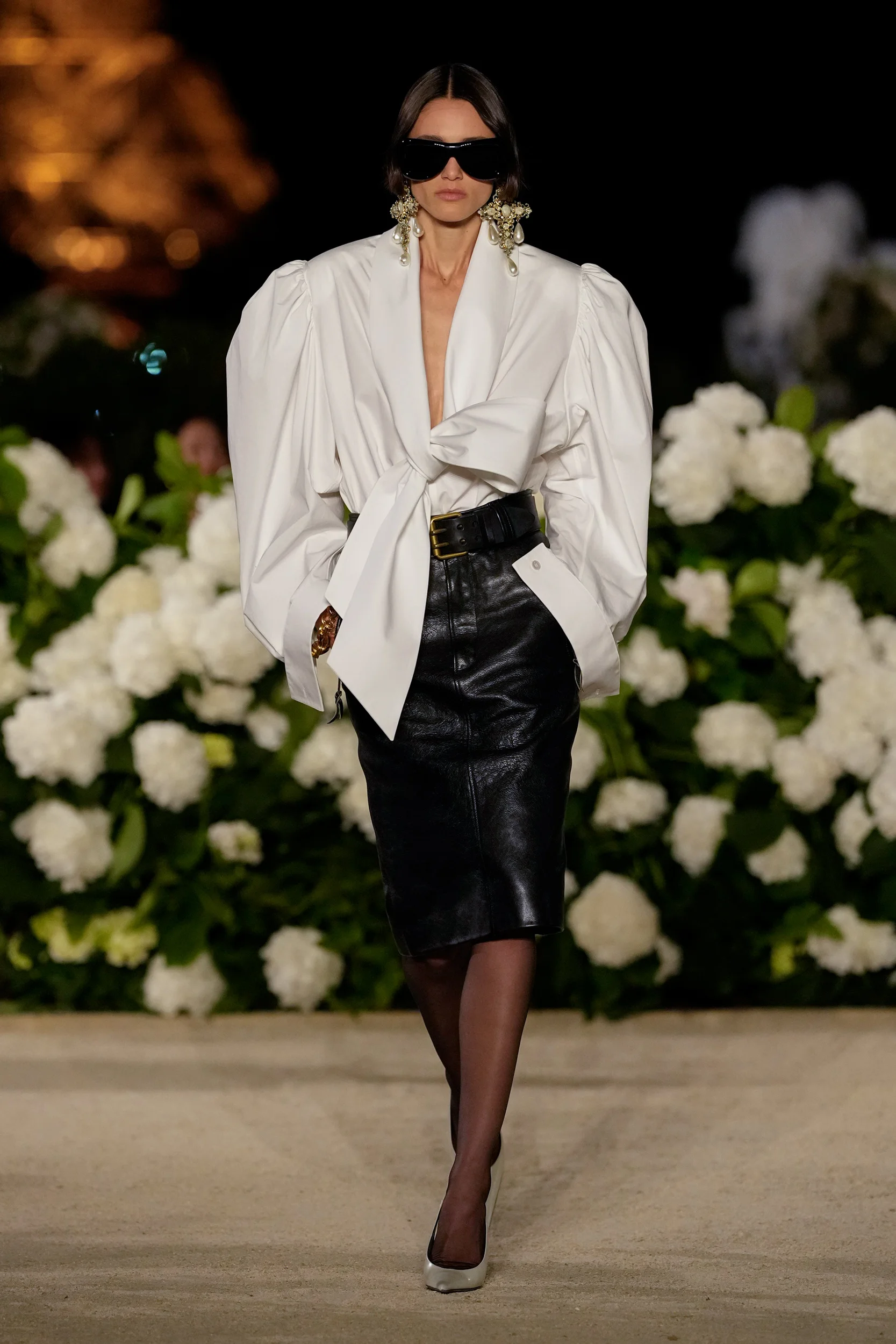 2026年春夏コレクション_SAINT LAURENT(サンローラン)_モデル_13