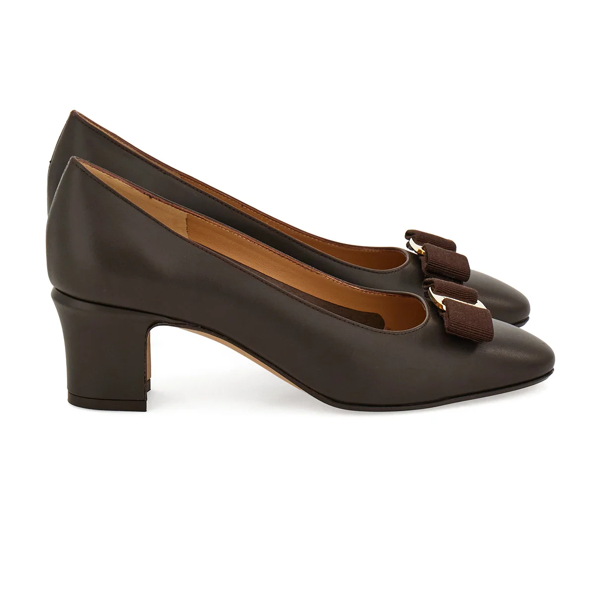 Ferragamo 占い師・真木あかりさんが伝授する2026年の開運アクション！ フェラガモのシューズが導くジョイフルな毎日の画像13-2