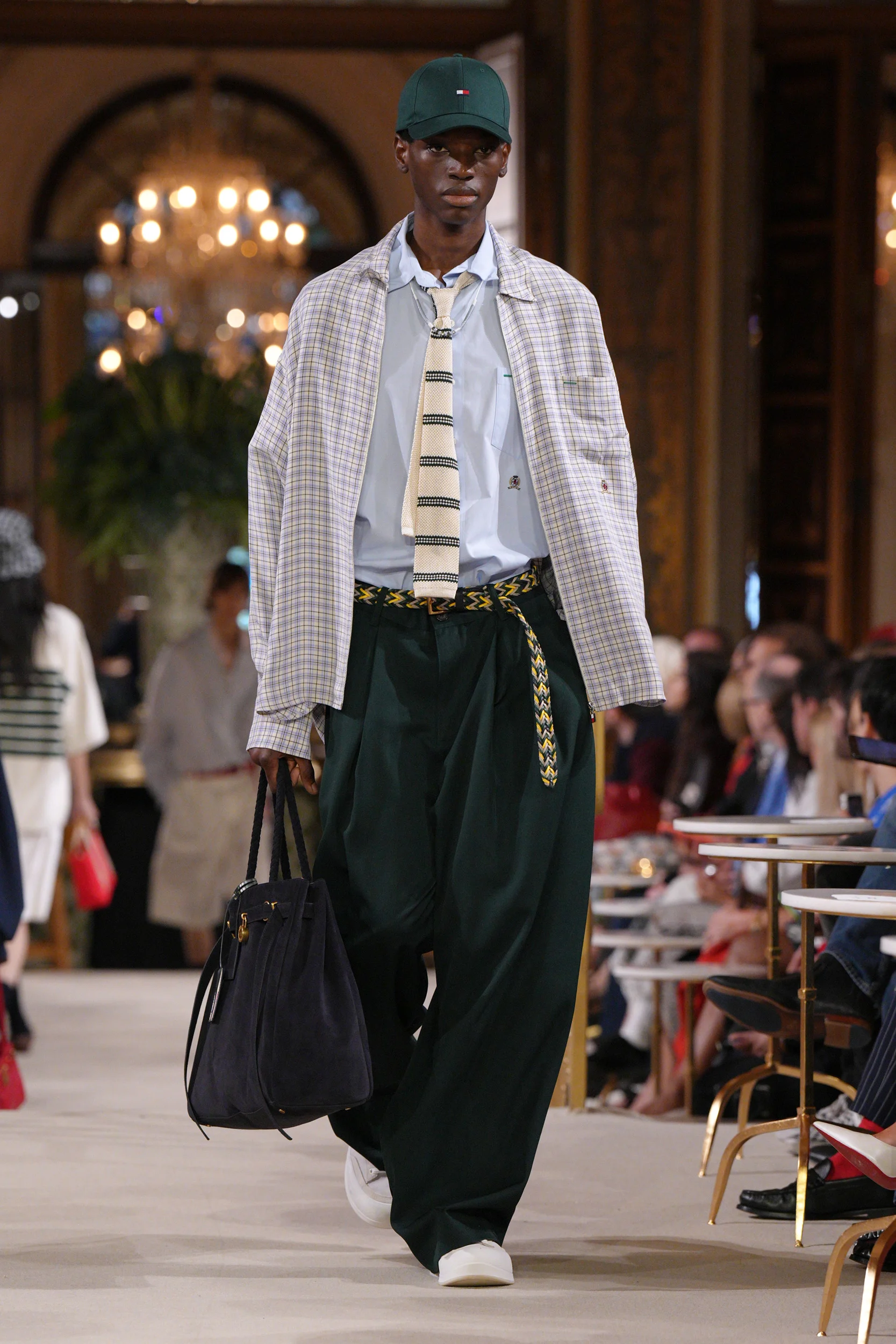 2027年春夏コレクション_TOMMY HILFIGER(トミー ヒルフィガー)_モデル_25