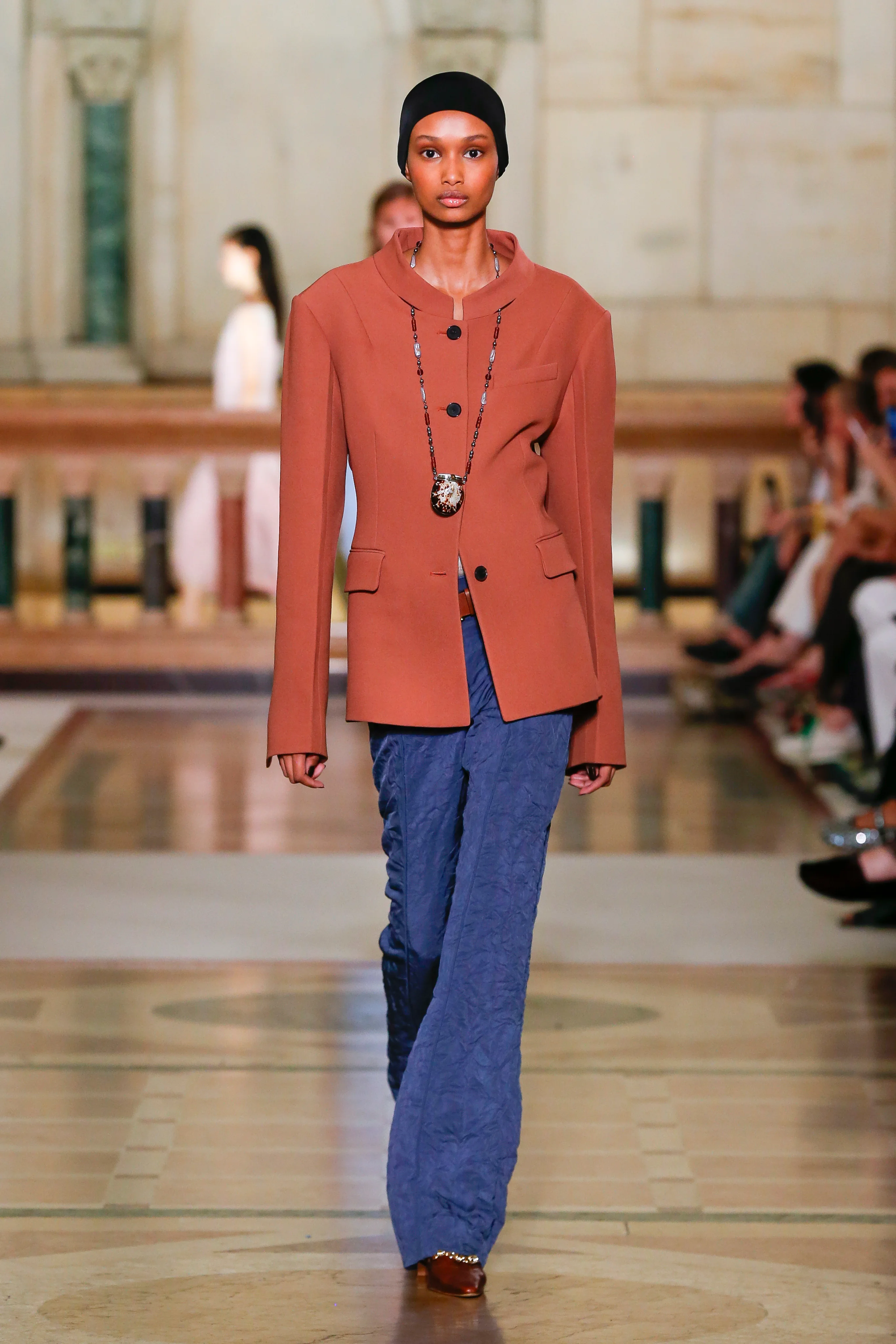 2026年春夏コレクション_TORY BURCH(トリー バーチ)_モデル_33