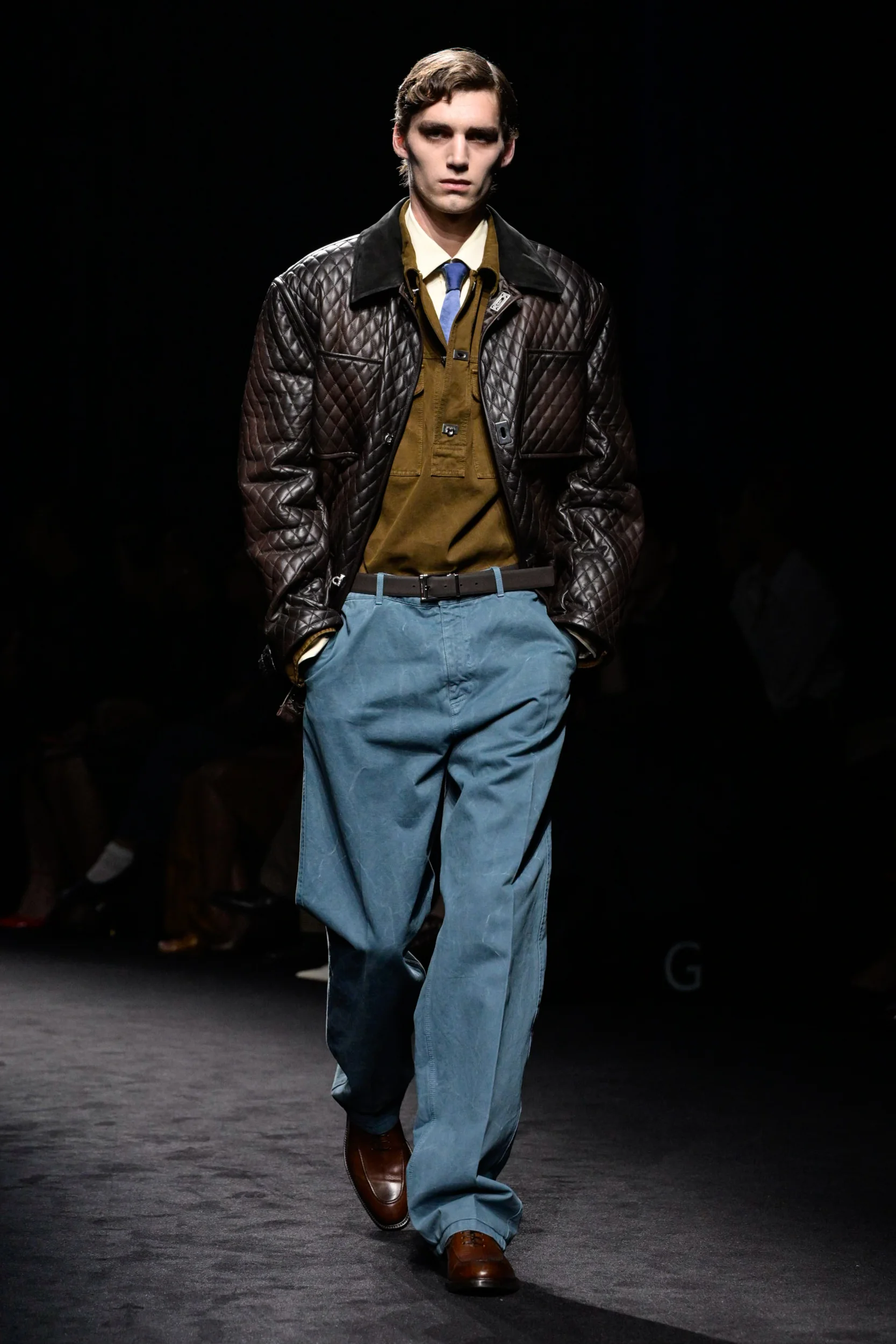 2026-27年秋冬コレクション_FERRAGAMO(フェラガモ)_モデル_37