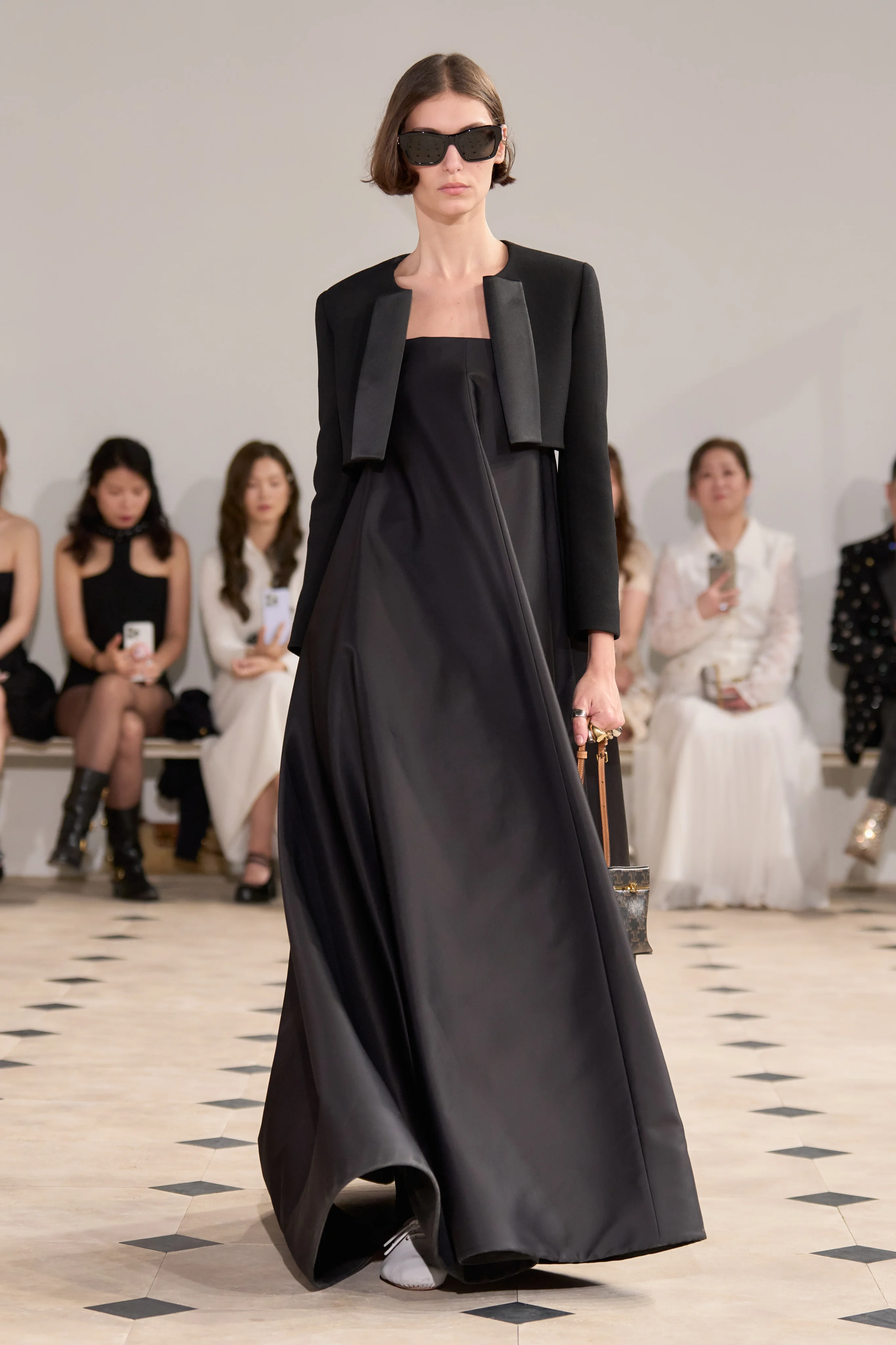 2026年リゾートコレクション_CELINE(セリーヌ)_モデル_8