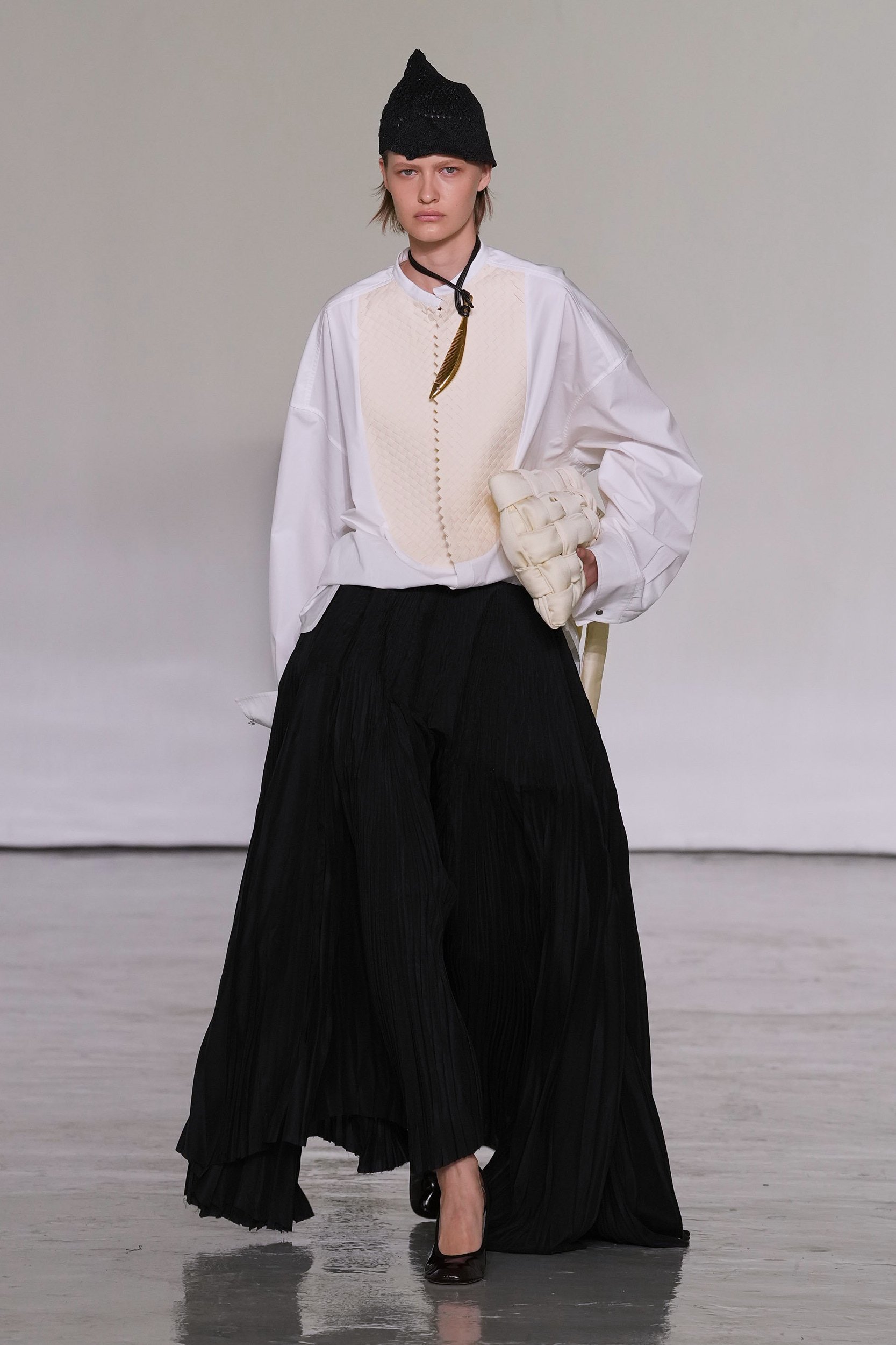 2027年春夏コレクション_BOTTEGA VENETA(ボッテガ ヴェネタ)_モデル_61