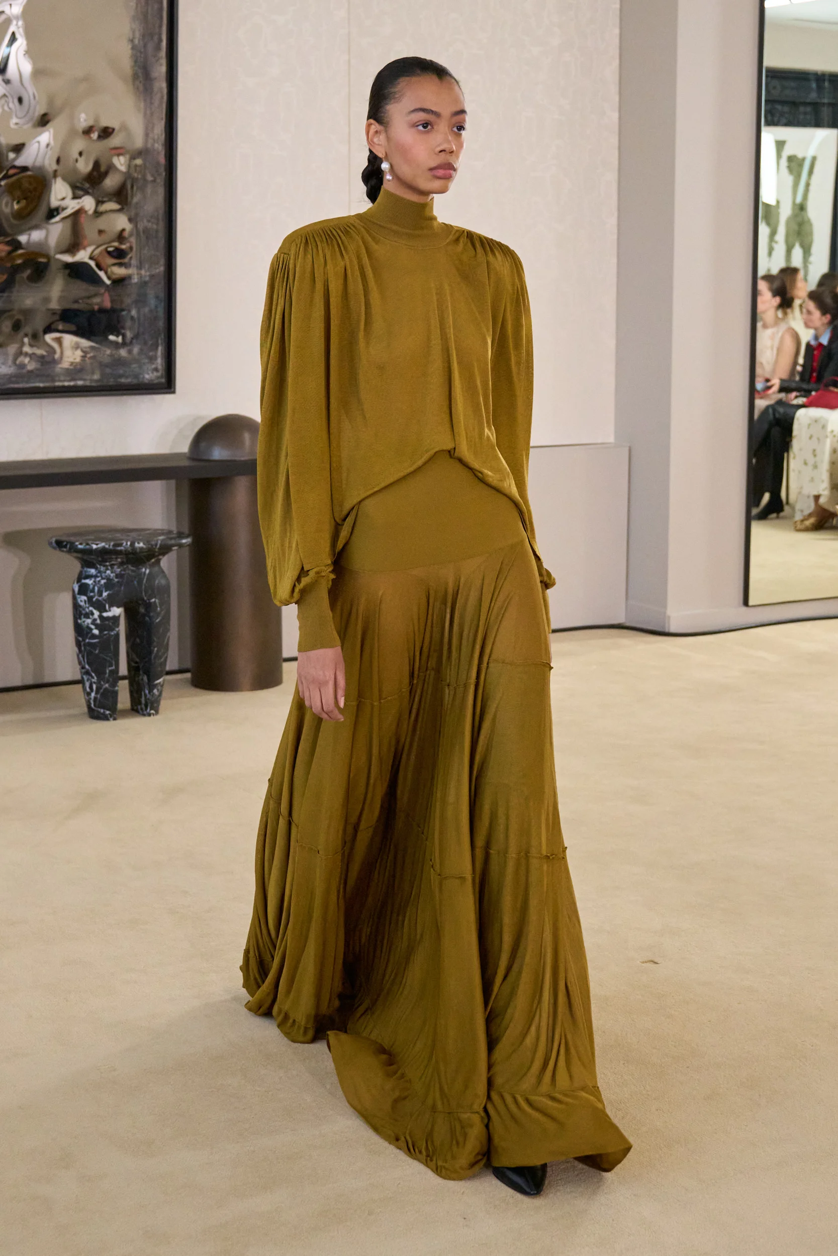 2026-27年秋冬コレクション_ALTUZARRA(アルチュザラ)_モデル_40