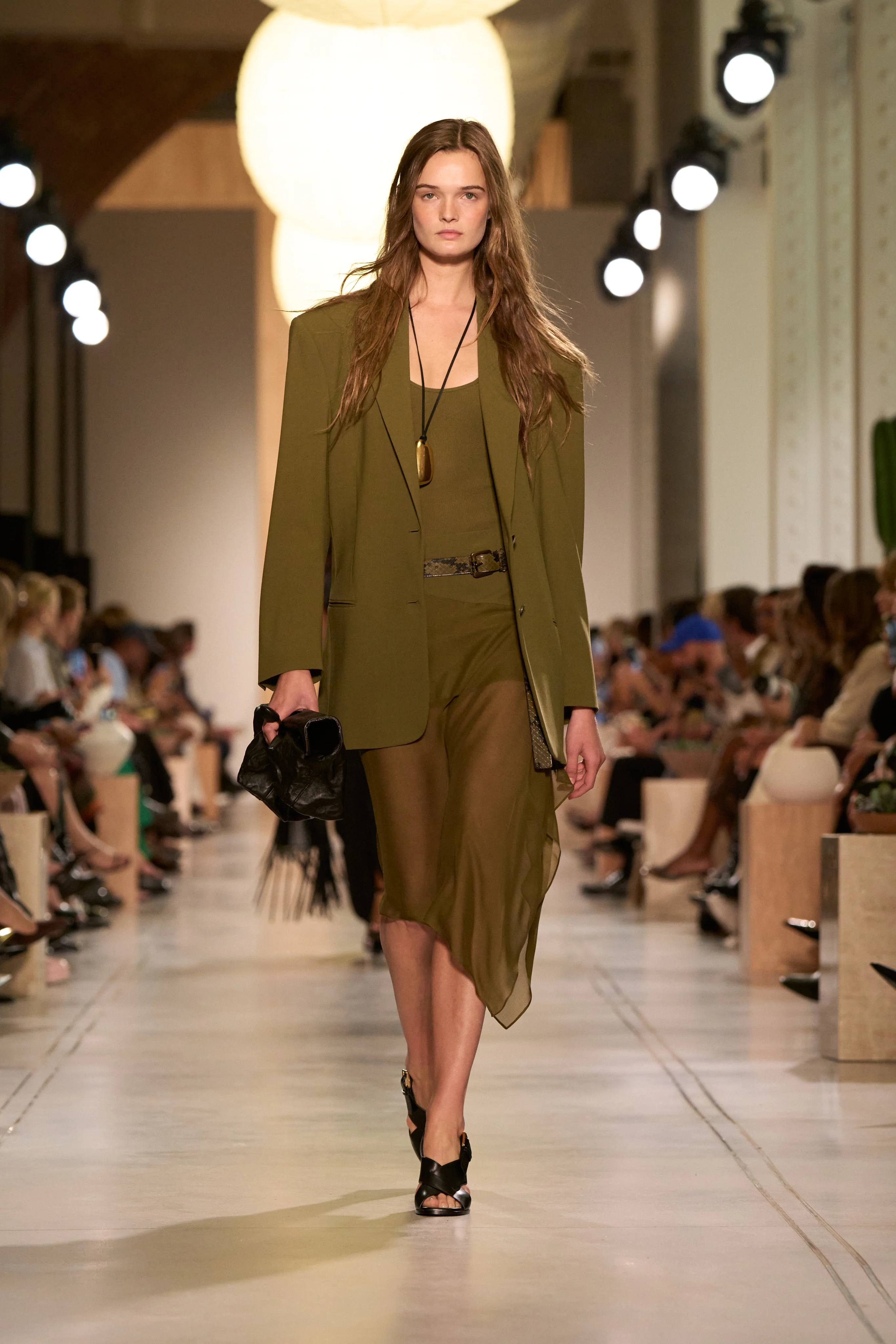 2026年春夏コレクション_MICHAEL KORS COLLECTION(マイケル・コース コレクション)_モデル_6