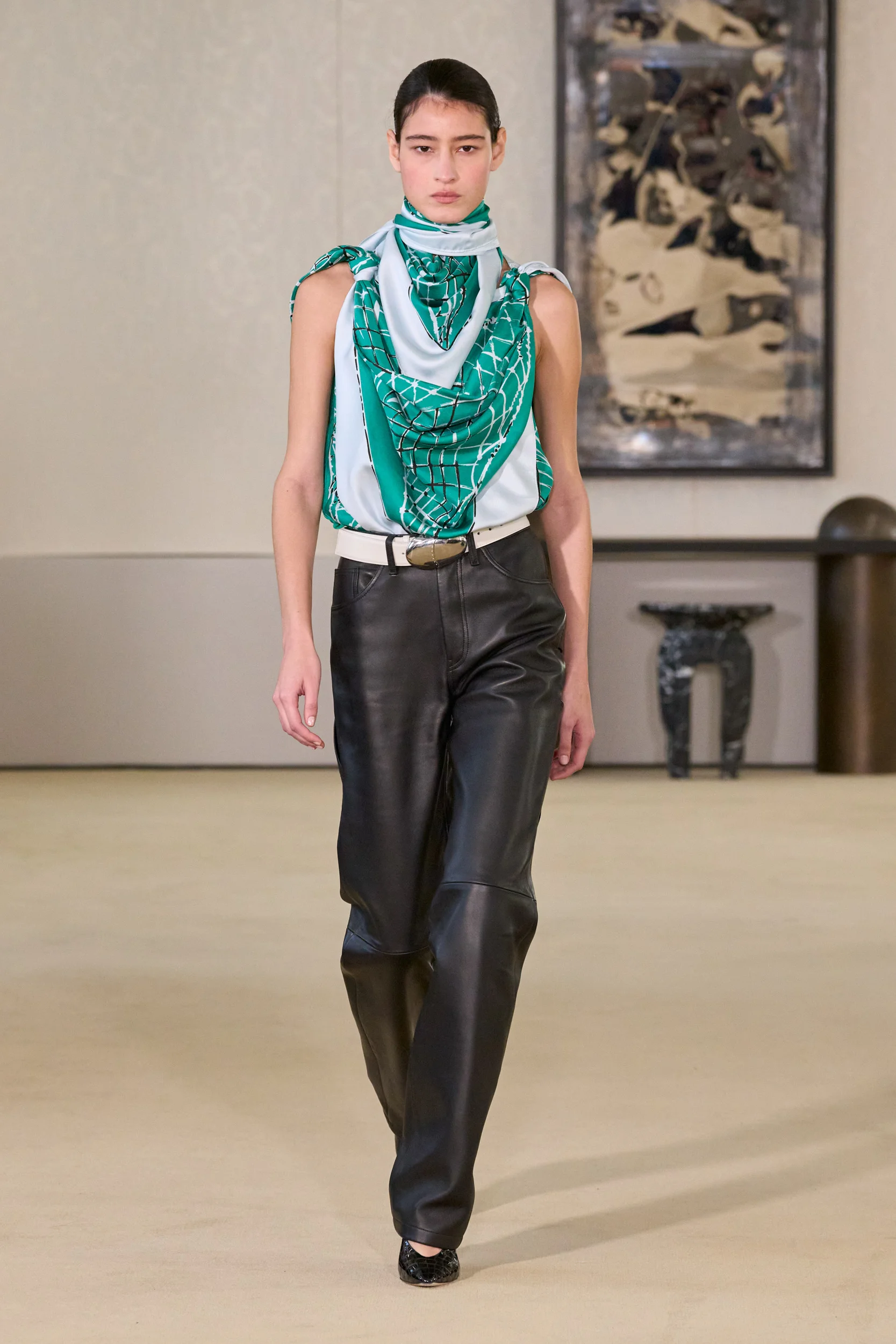 2026-27年秋冬コレクション_ALTUZARRA(アルチュザラ)_モデル_25