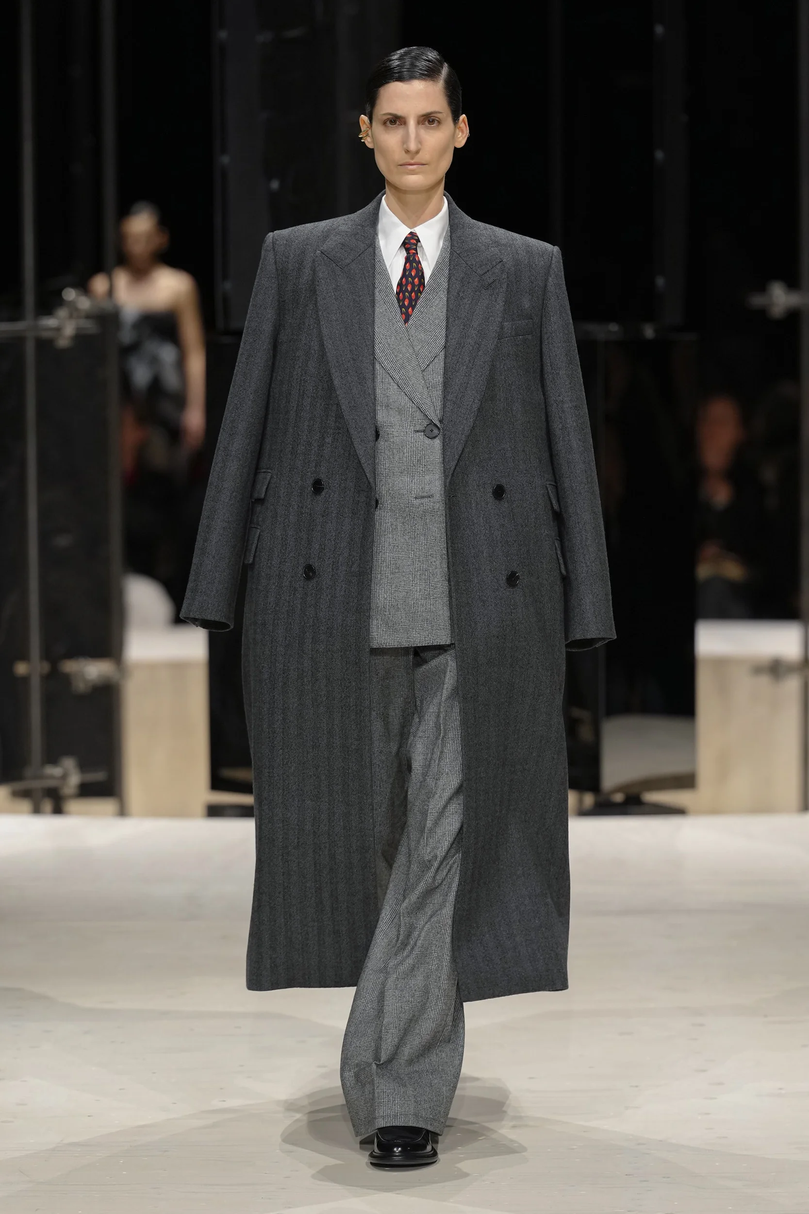 2026-27年秋冬コレクション_GIVENCHY(ジバンシィ)_モデル_14