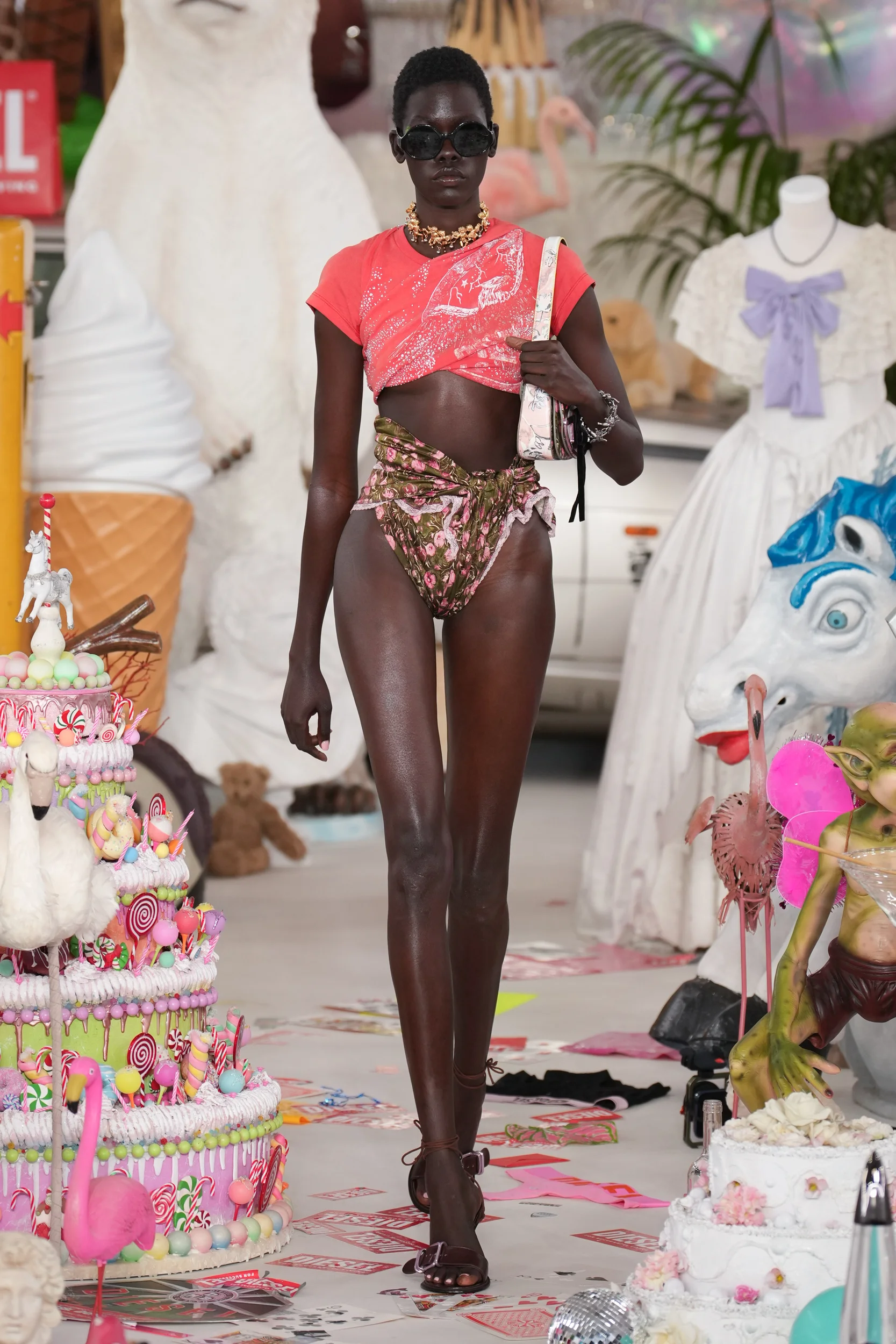 2026-27年秋冬コレクション_DIESEL(ディーゼル)_モデル_38