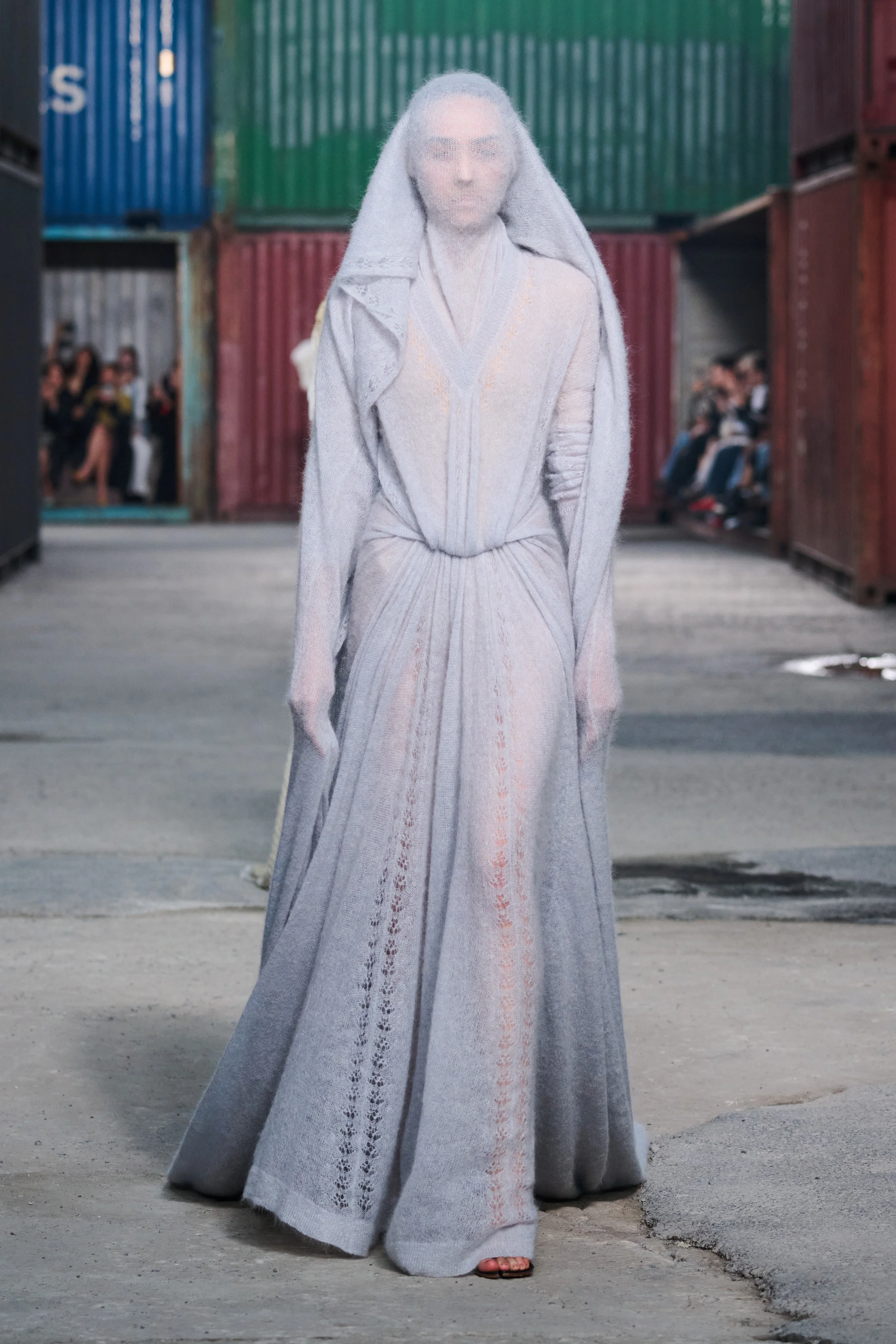 2026-27年秋冬コレクション_MAISON MARGIELA(メゾン マルジェラ)_モデル_34