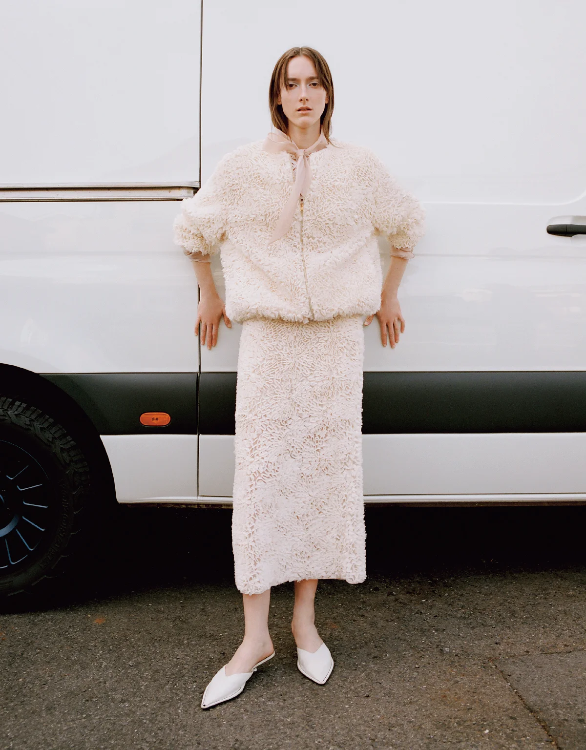 HERNO 青と白から始まる季節の画像3