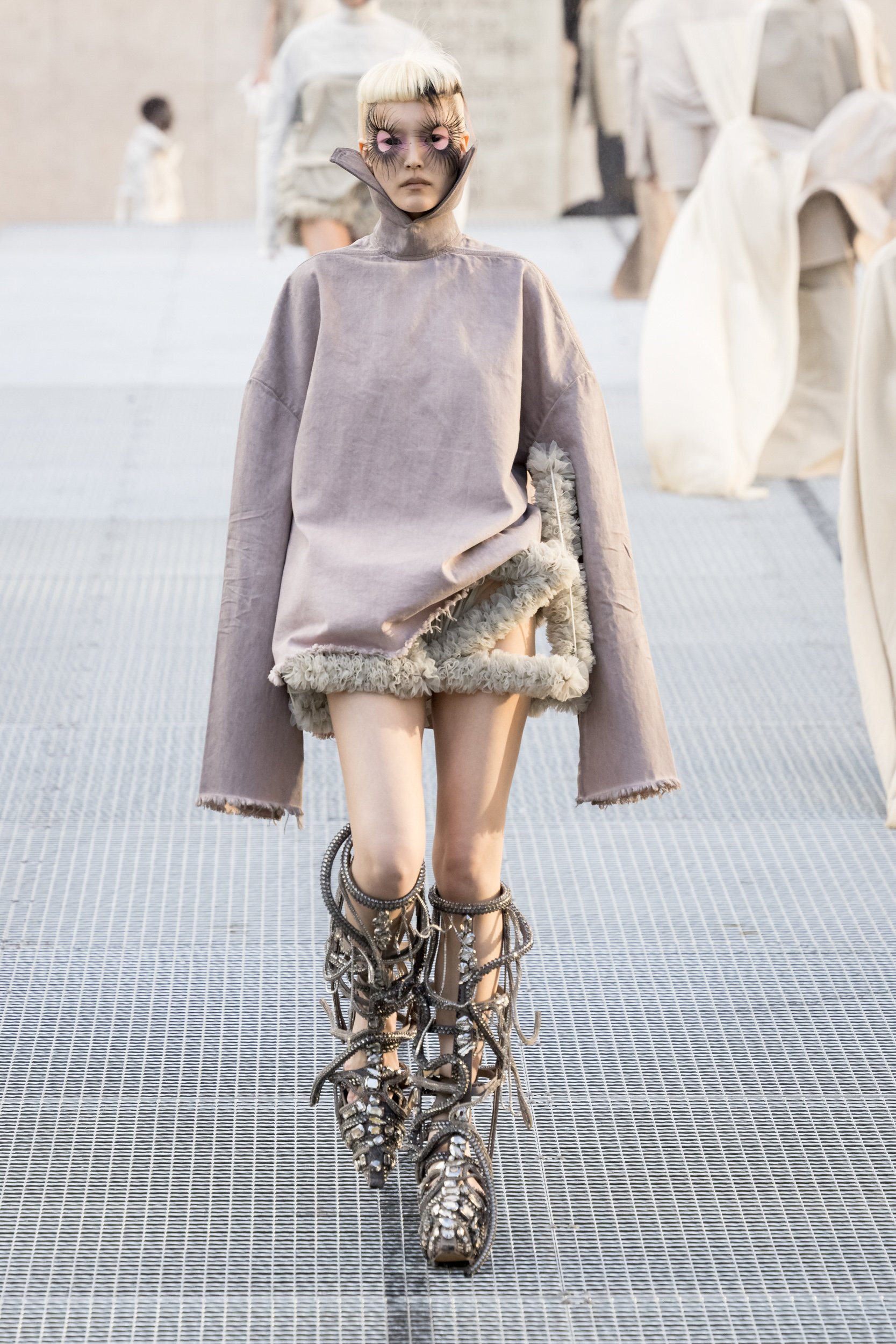 2027年春夏コレクション_RICK OWENS(リック オウエンス)_モデル_39