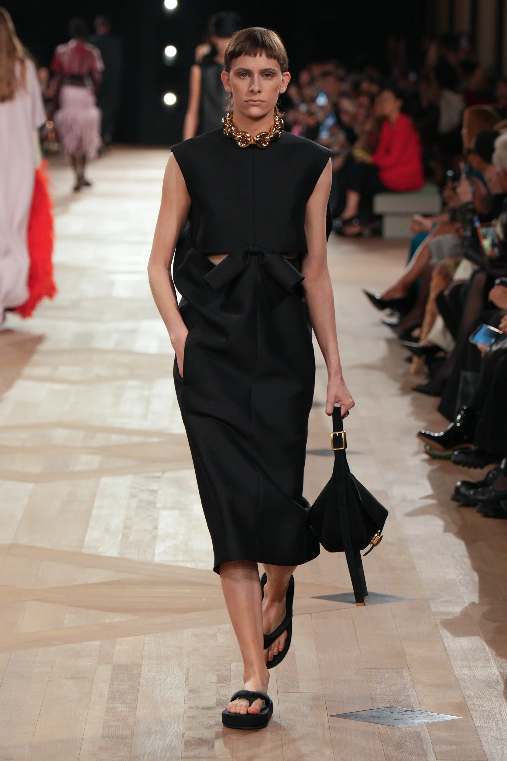 2026年春夏コレクション_BALENCIAGA(バレンシアガ)_モデル_21