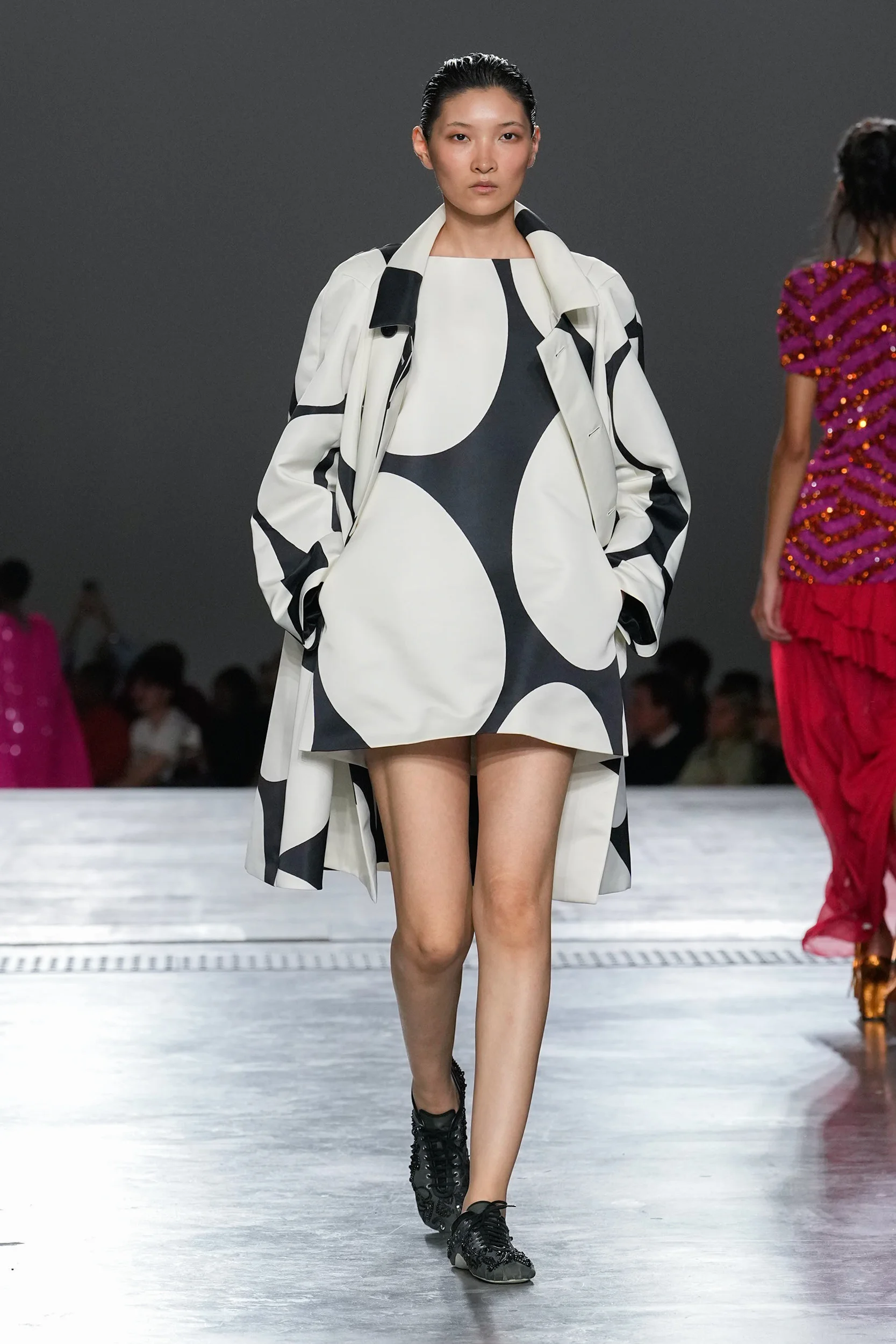 2026年春夏コレクション_DRIES VAN NOTEN(ドリス ヴァン ノッテン)_モデル_54