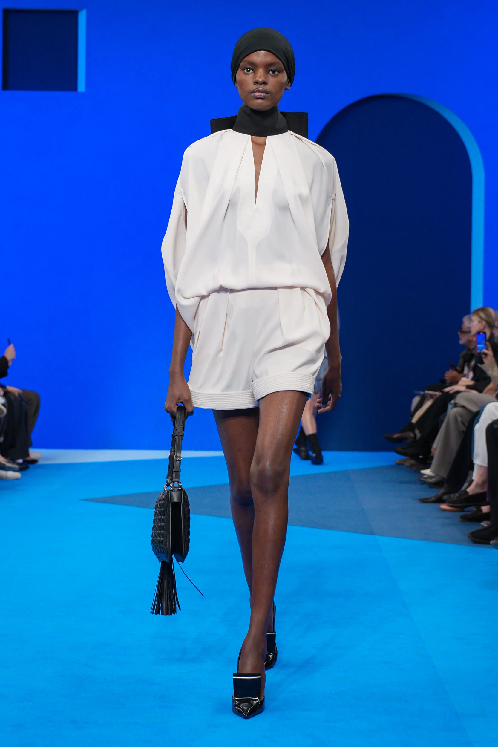 2026年春夏コレクション_LANVIN(ランバン)_モデル_11