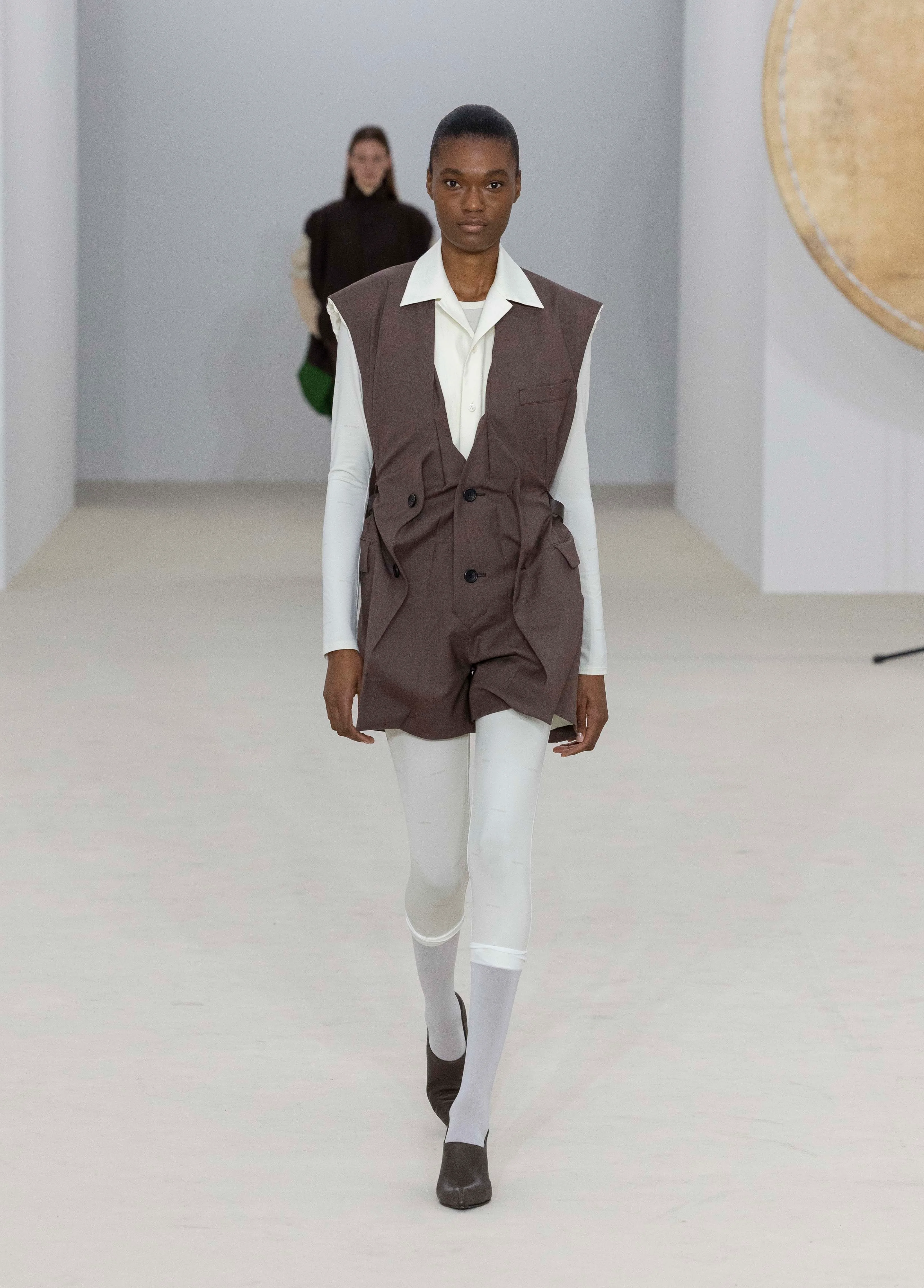 2026年春夏コレクション_ISSEY MIYAKE(イッセイミヤケ)_モデル_26