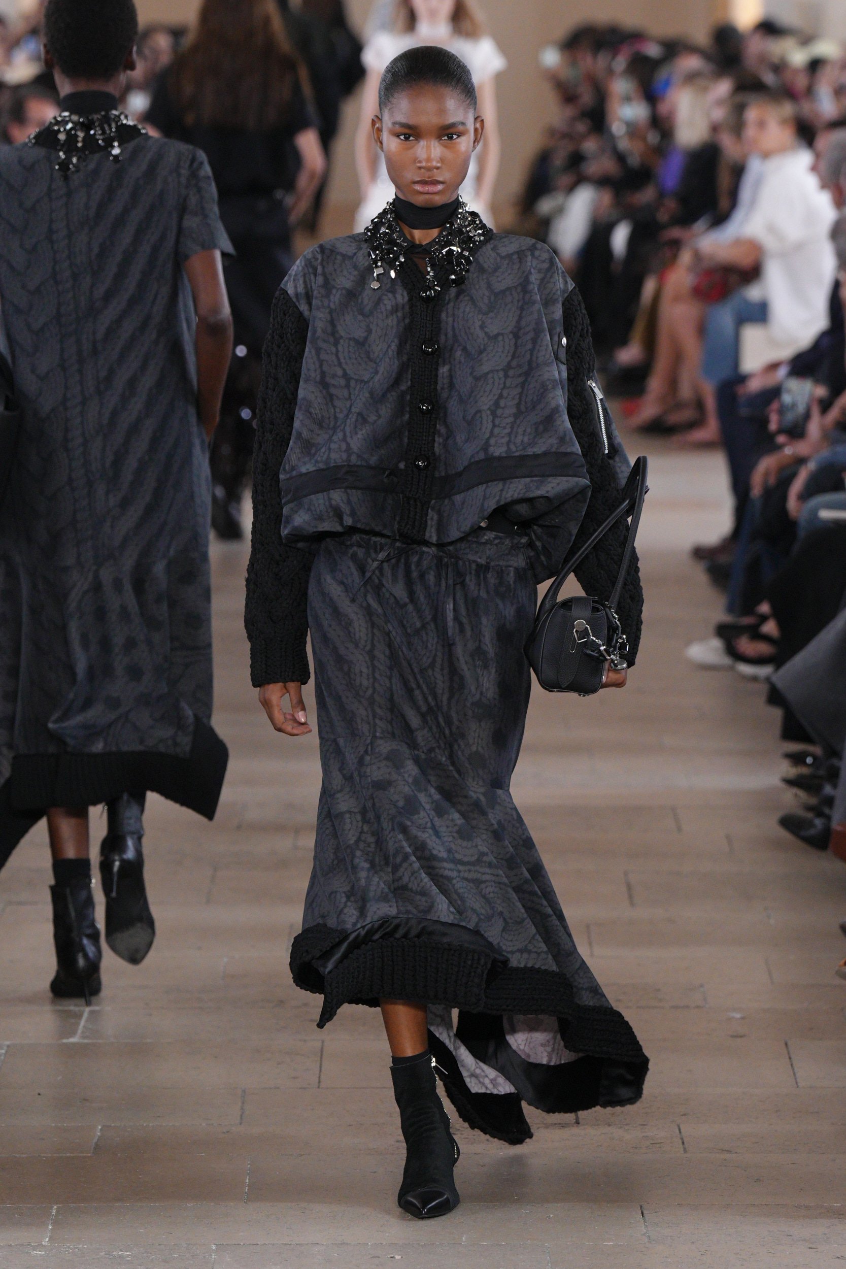 2027年春夏コレクション_SACAI(サカイ)_モデル_32