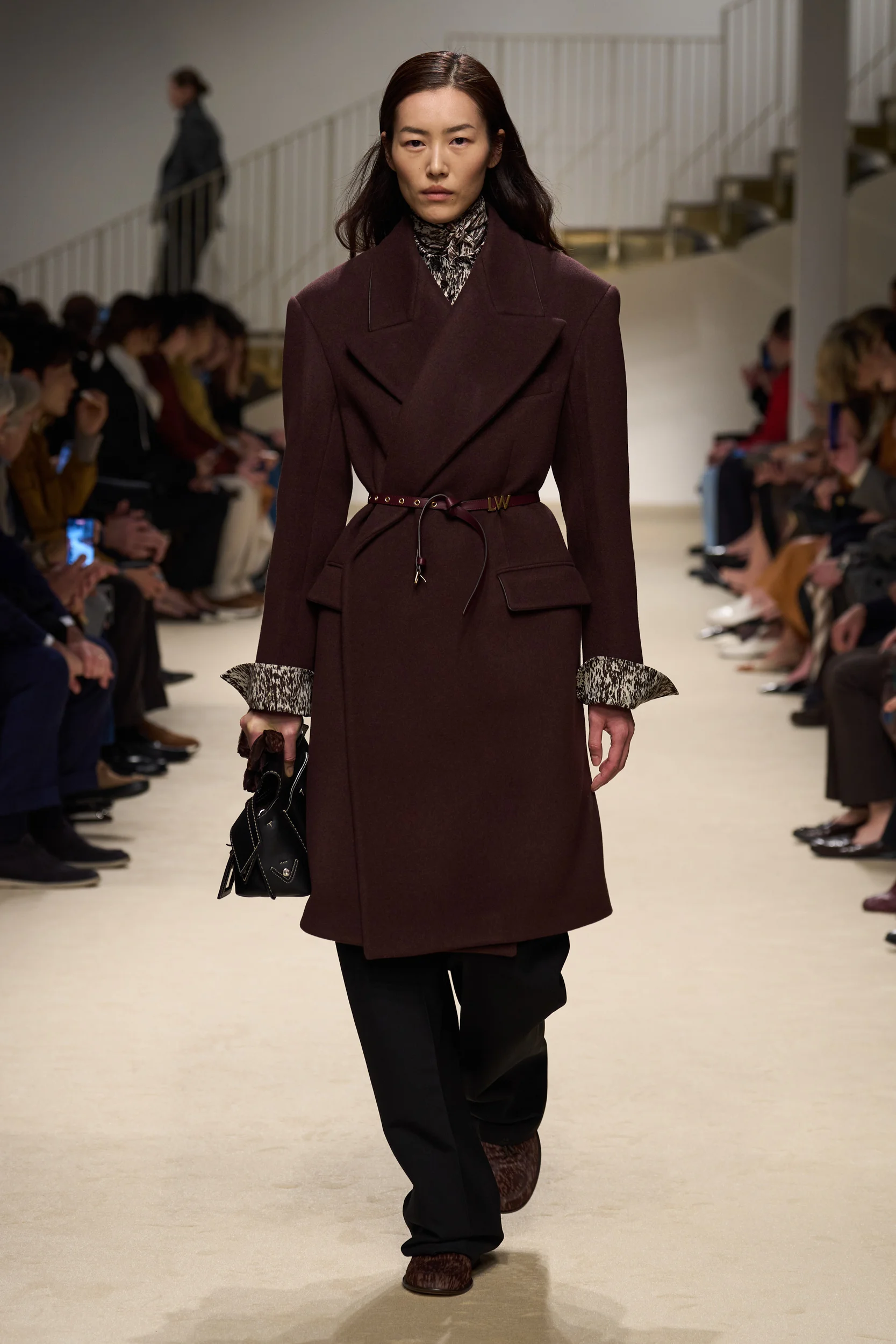 2026-27年秋冬コレクション_TOD'S(トッズ)_モデル_1