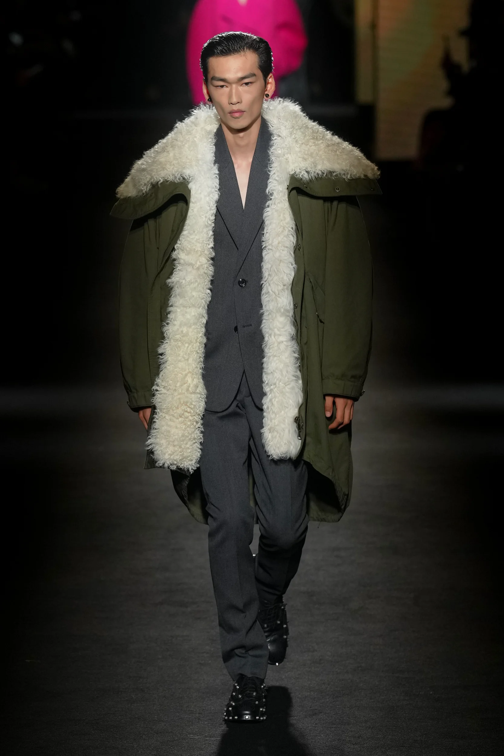 2026-27年秋冬コレクション_BALENCIAGA(バレンシアガ)_モデル_49