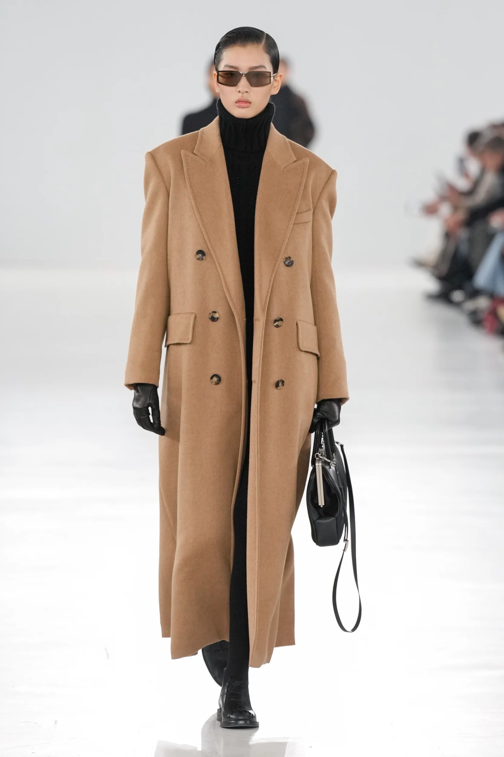 2024-25年秋冬コレクション_MAX MARA(マックスマーラ)_モデル_33