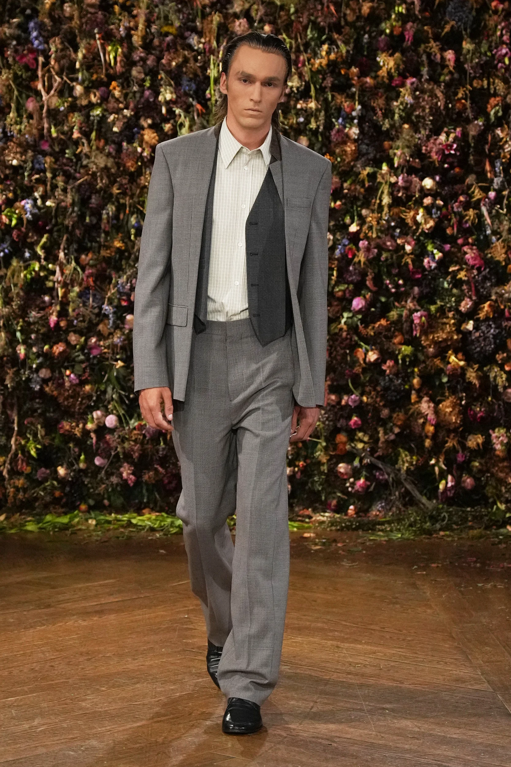 2027年春夏コレクション_MAISON MARGIELA(メゾン マルジェラ)_モデル_2