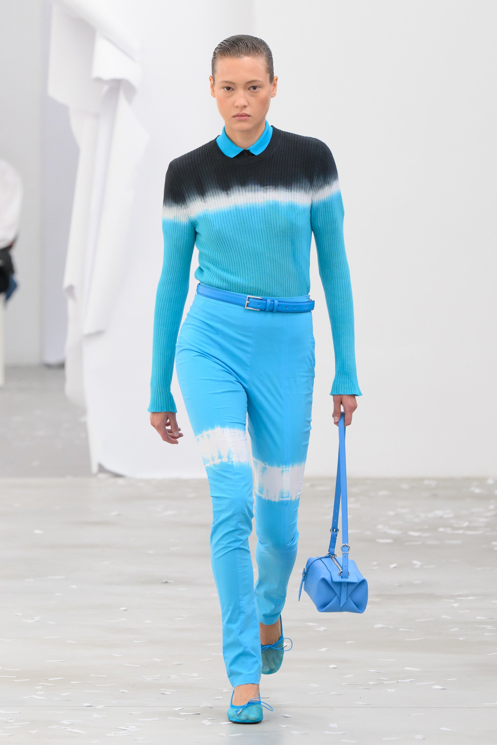 2027年春夏コレクション_MSGM(エムエスジーエム)_モデル_2