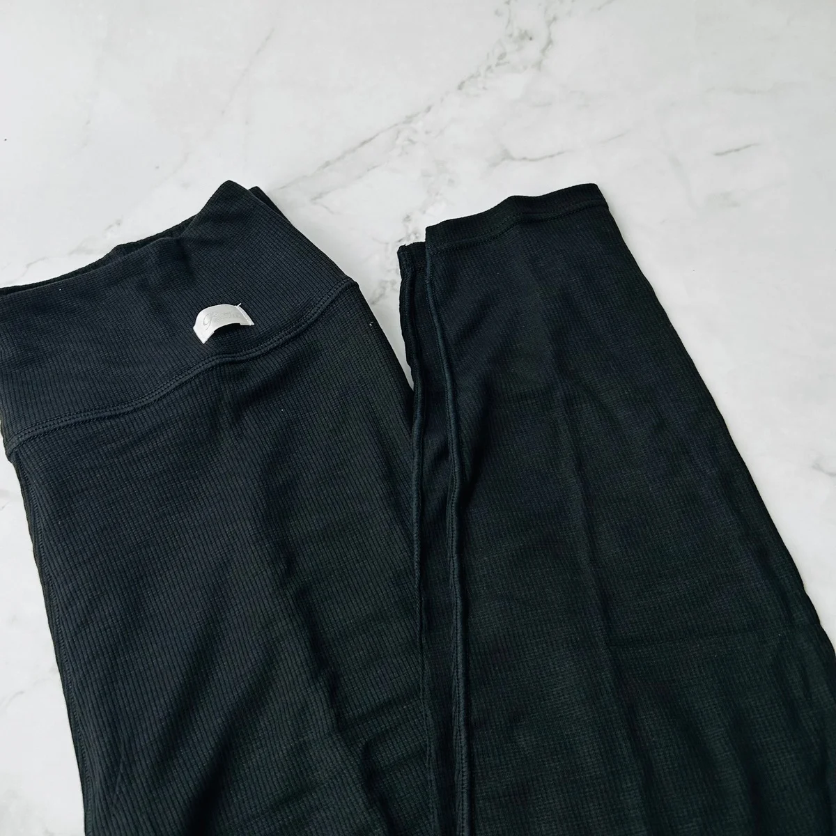 “だる重”よ、さようなら。【リファ バイタルテック】のモイストリブレギンスがもう脱げない