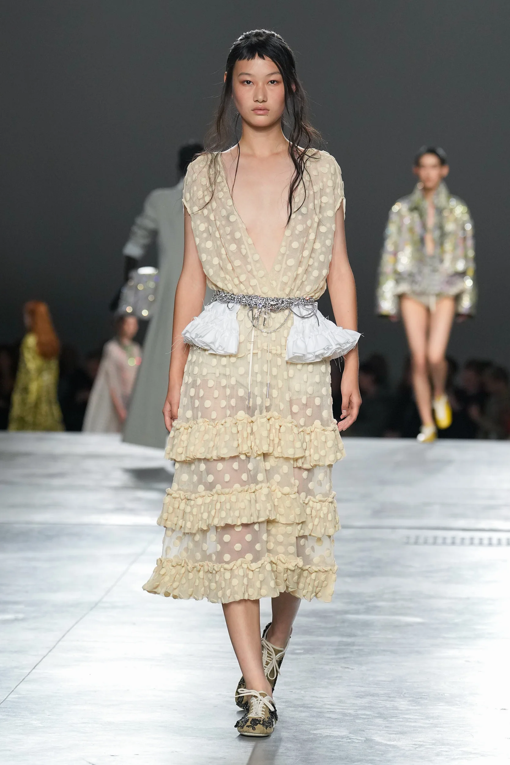 2026年春夏コレクション_DRIES VAN NOTEN(ドリス ヴァン ノッテン)_モデル_15