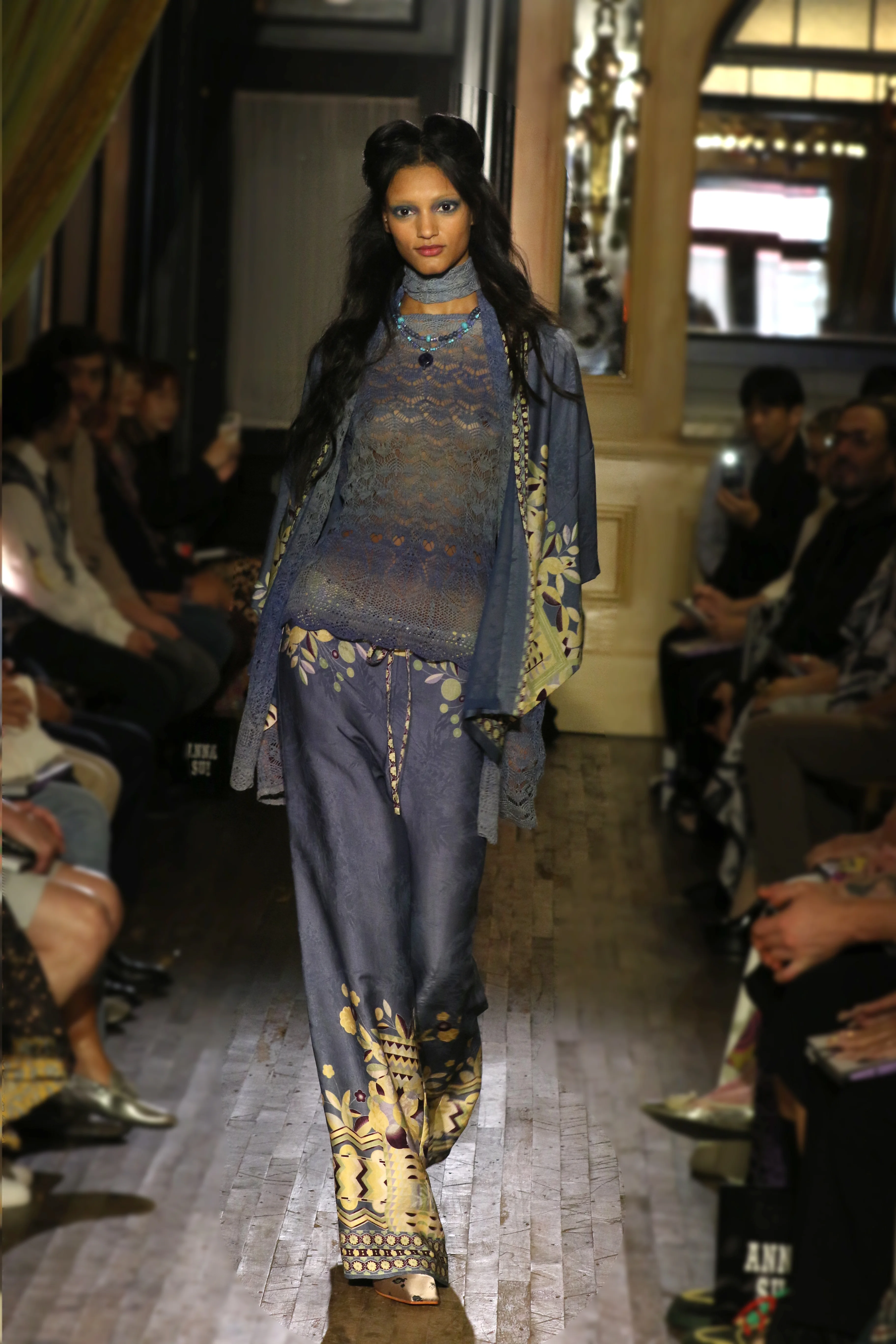 2026年春夏コレクション_ANNA SUI(アナ スイ)_モデル_18