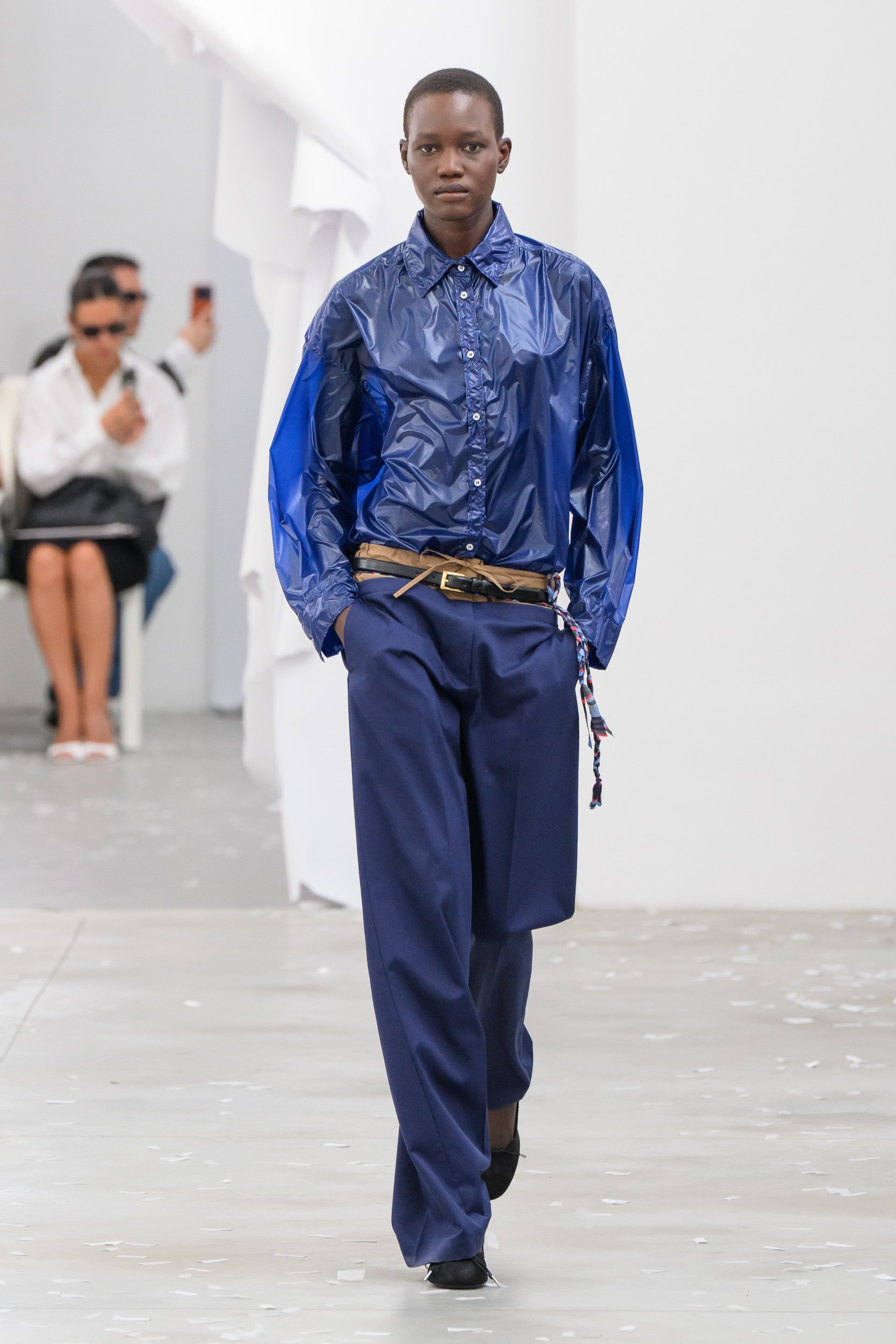 2027年春夏コレクション_MSGM(エムエスジーエム)_モデル_17