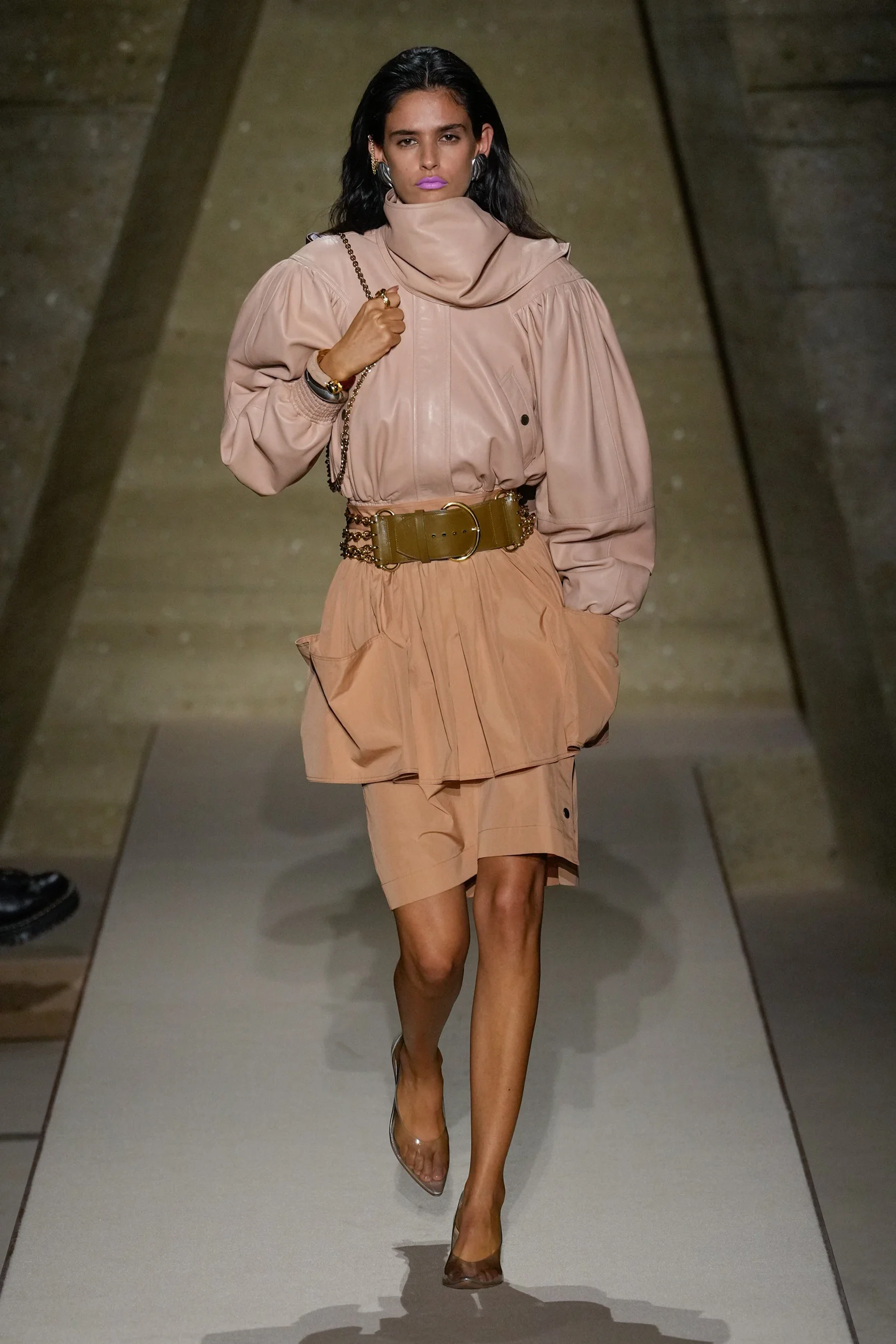 2026年春夏コレクション_CHLOÉ(クロエ)_モデル_35