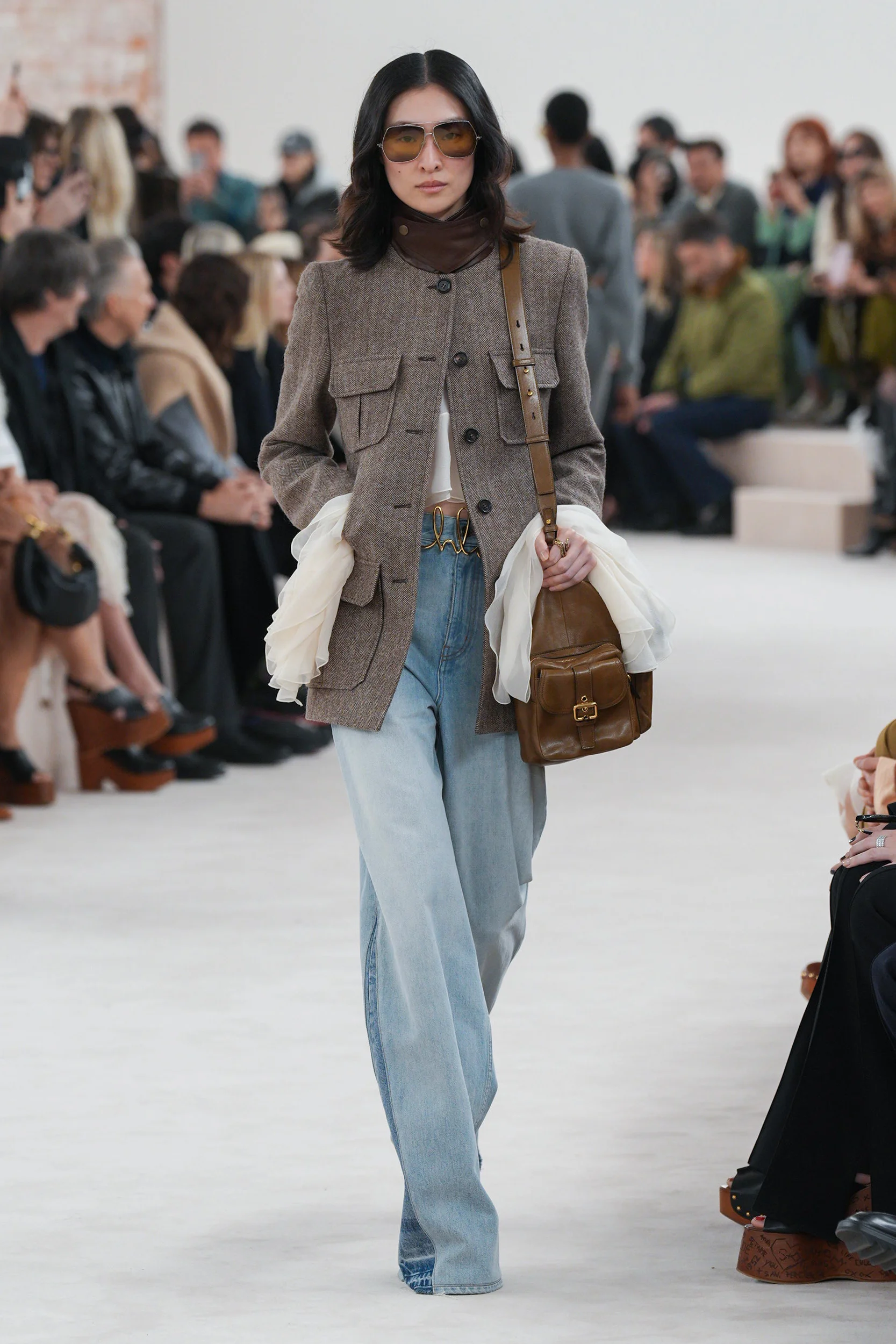 2024-25年秋冬コレクション_CHLOÉ(クロエ)_モデル_39