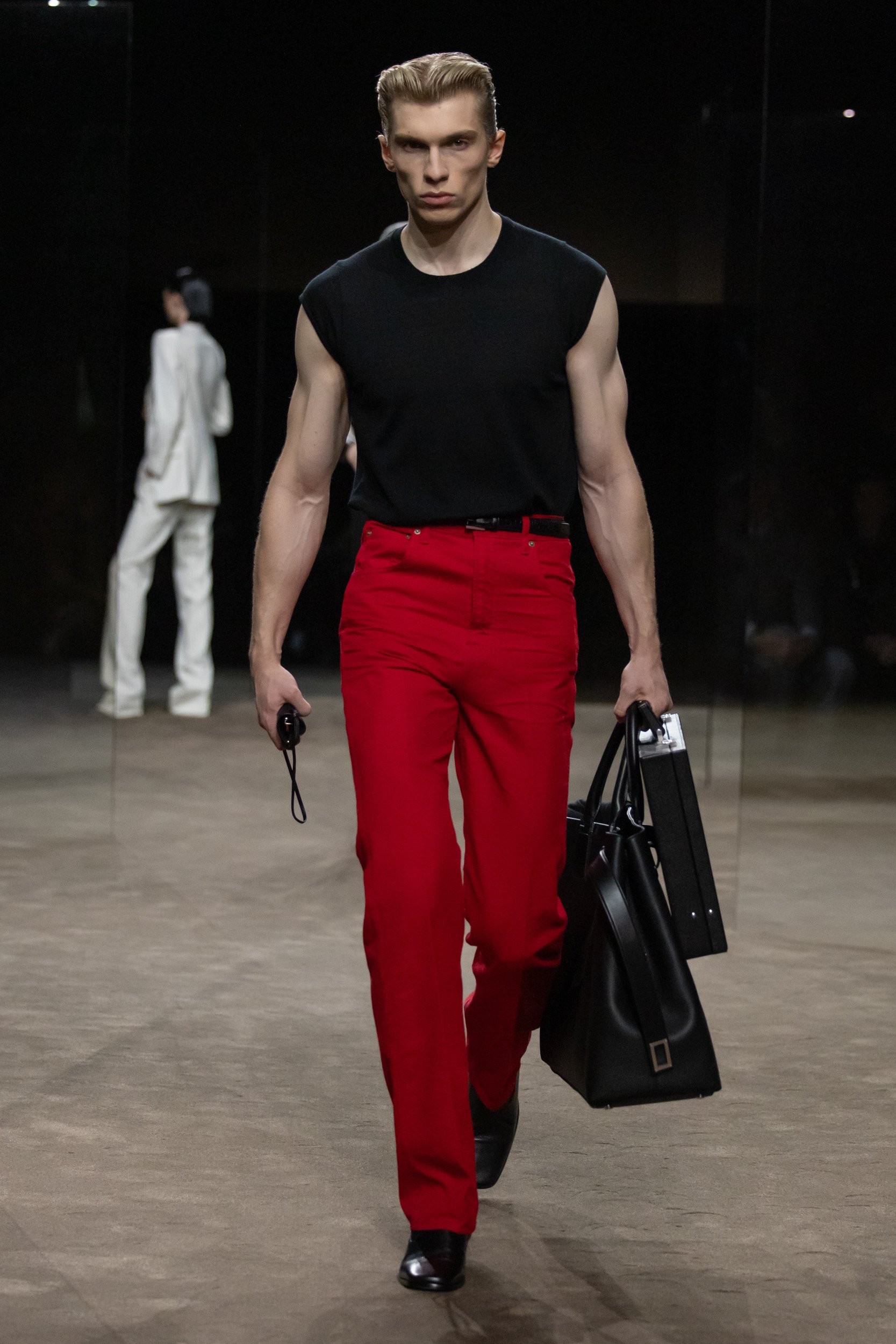 2027年春夏コレクション_TOM FORD(トム フォード)_モデル_46