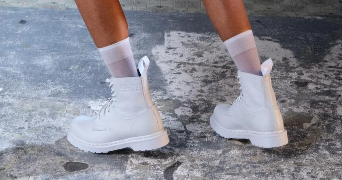 【美品】エムエム6 メゾンマルジェラ　ソックスブーツ　白 MM6 マルジェラ ソックスブーツ