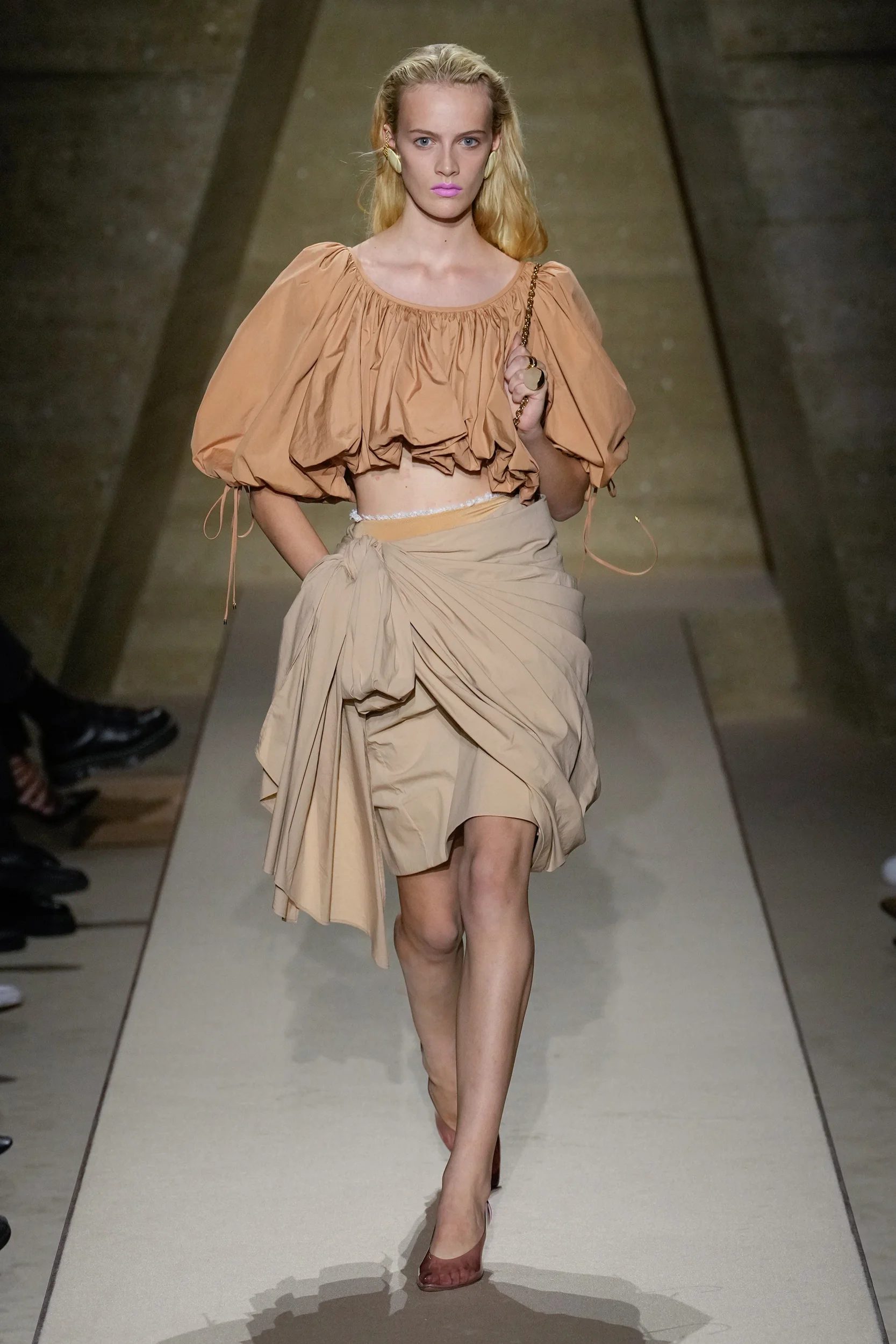 2026年春夏コレクション_CHLOÉ(クロエ)_モデル_34