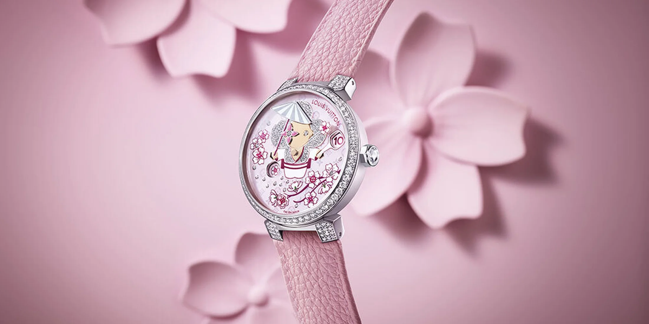 【ルイ・ヴィトン】ヴィヴィエンヌが桜モチーフで春仕様に！ 「タンブール スリム ヴィヴィエンヌ ジャンピングアワー」の新作モデルを発表