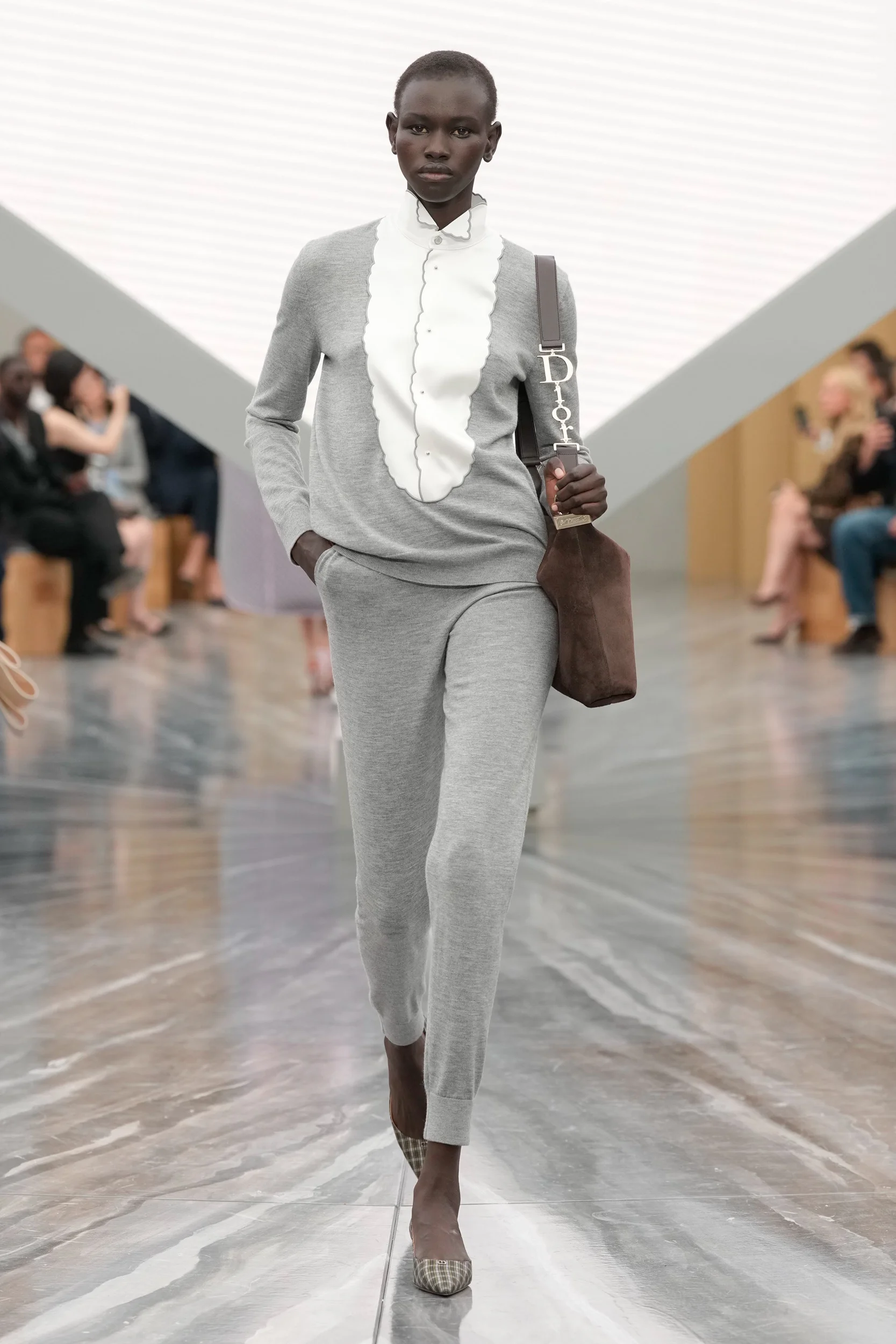 2026年春夏コレクション_DIOR(ディオール)_モデル_36