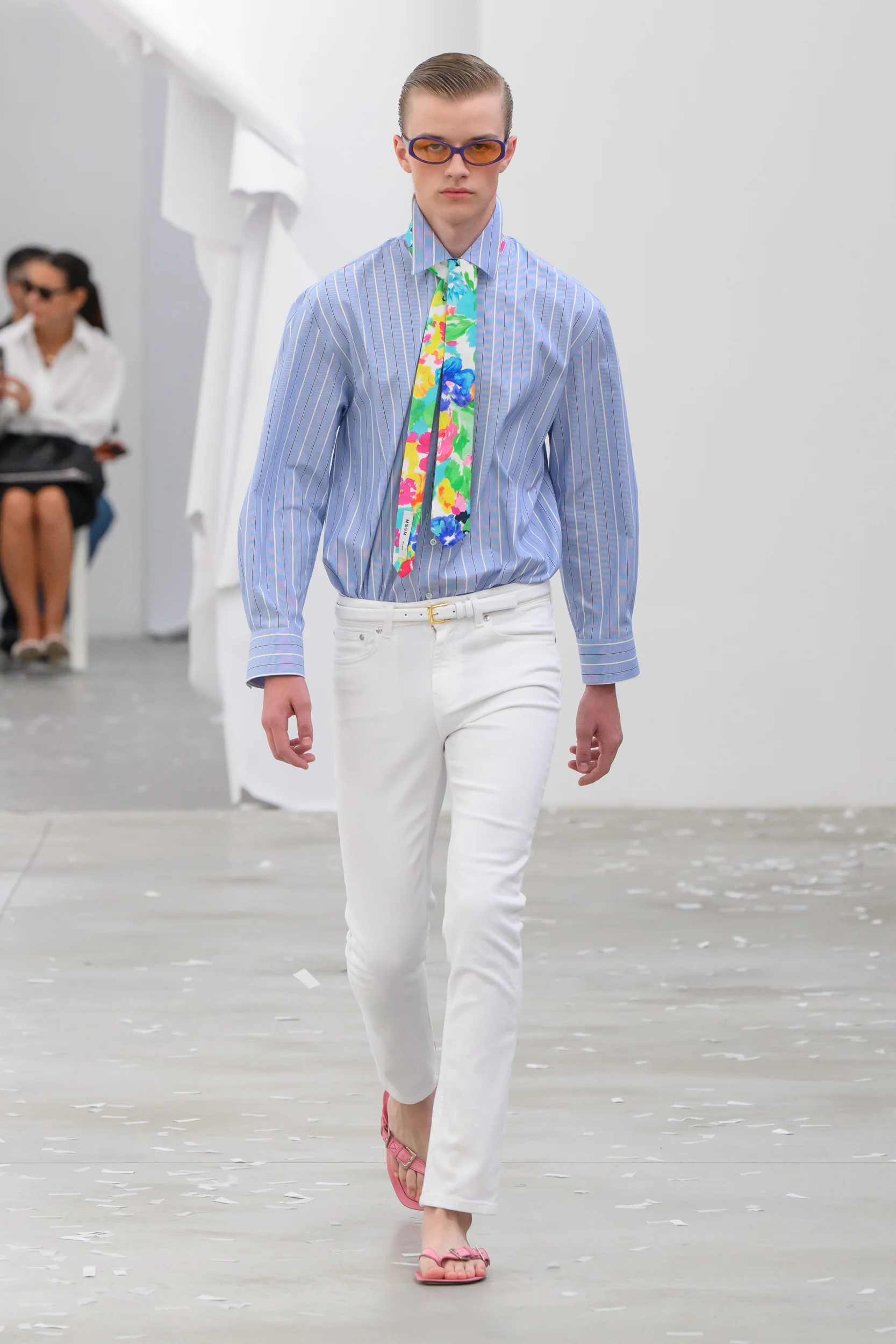 2027年春夏コレクション_MSGM(エムエスジーエム)_モデル_12