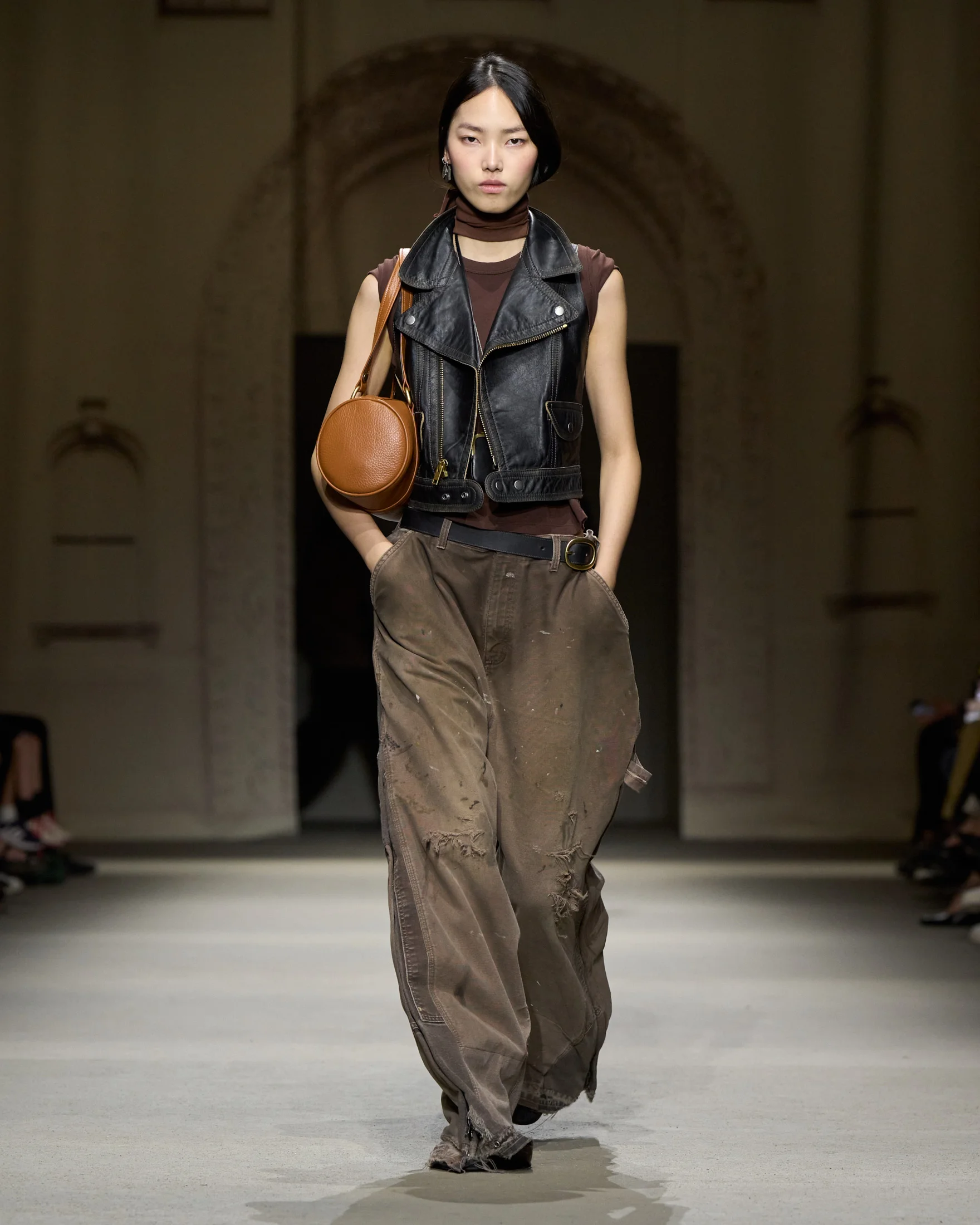 2026年春夏コレクション_COACH(コーチ)_モデル_31