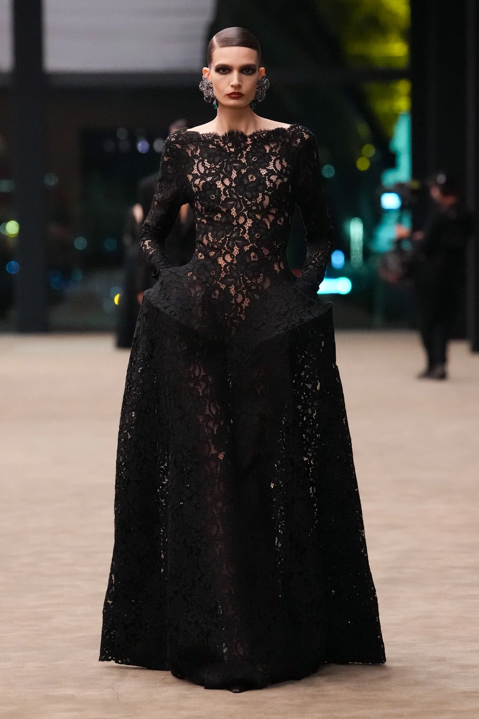 2026-27年秋冬コレクション_SAINT LAURENT(サンローラン)_モデル_37