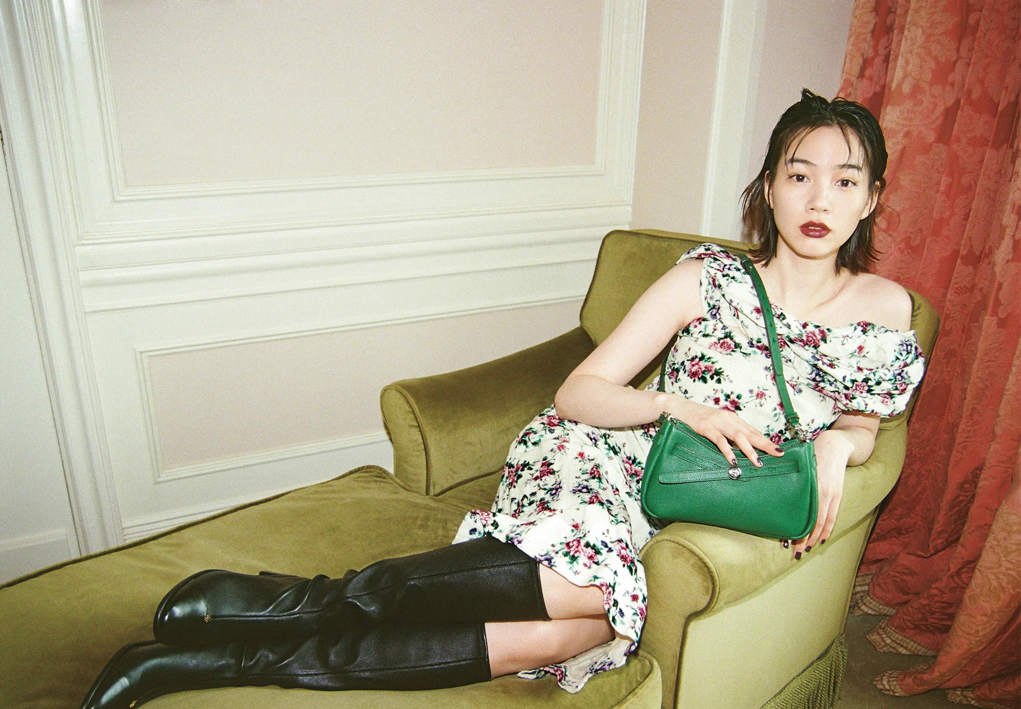 ホリデーはTORY BURCHと　のん、イットバッグと遊ぶの画像2