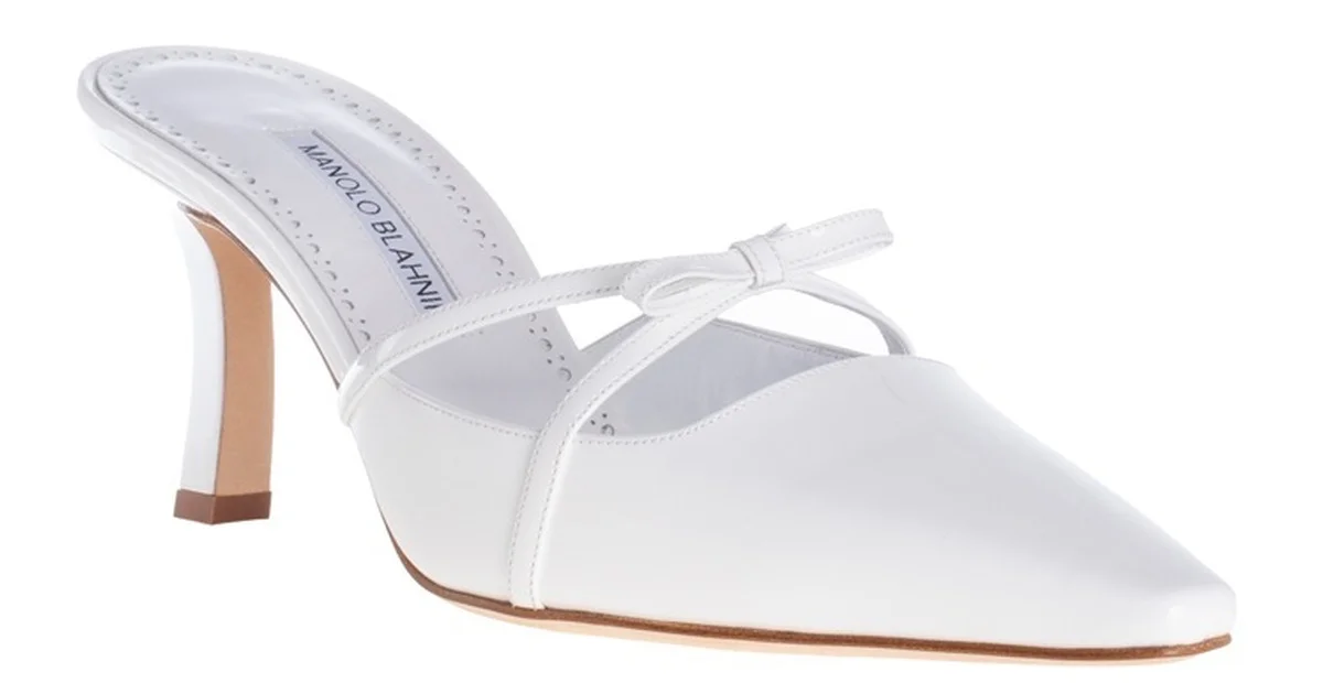 マノロ ブラニク】ブライダルシューズの本命に新作が入荷！ リボン