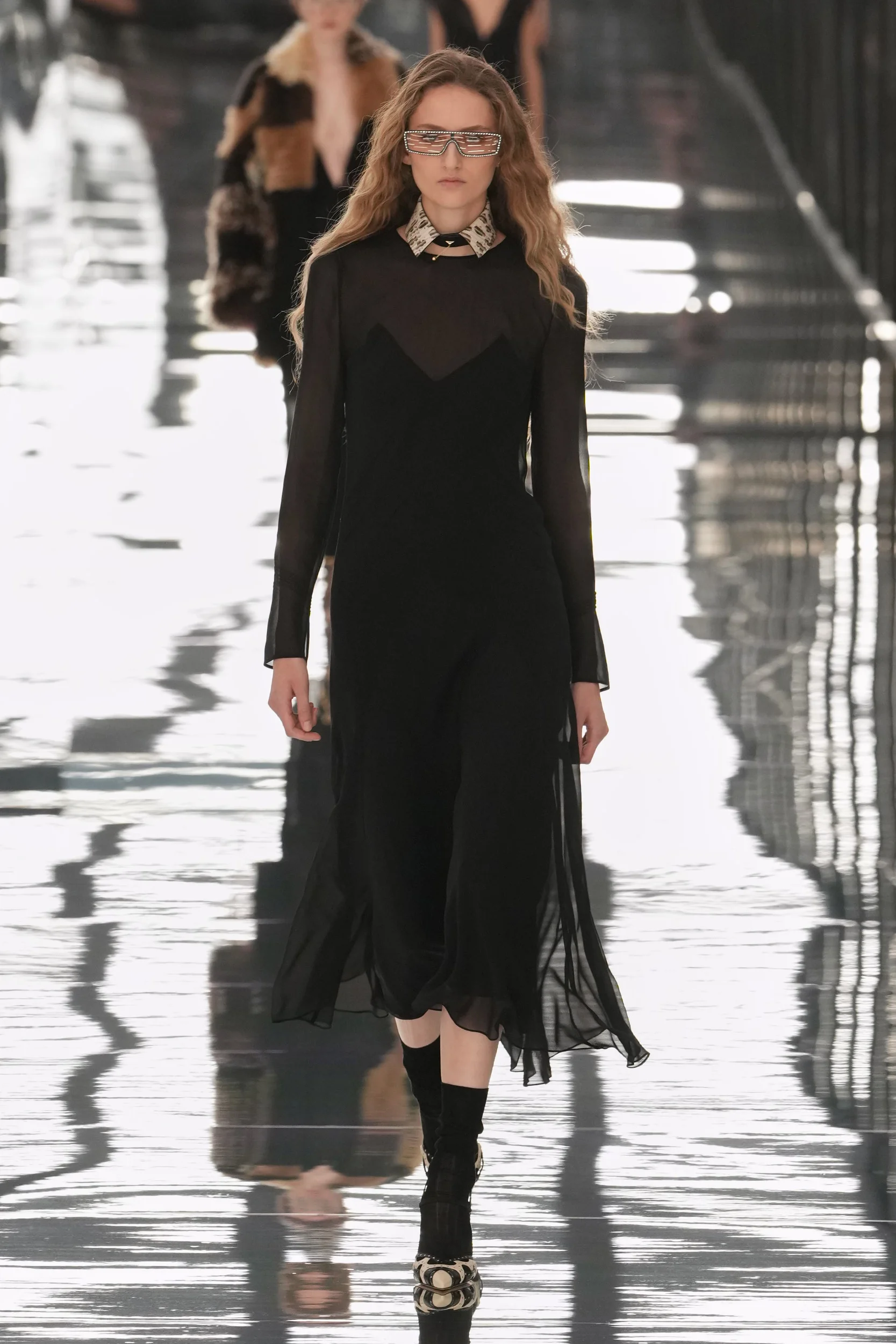 2027年春夏コレクション_FENDI(フェンディ)_モデル_15