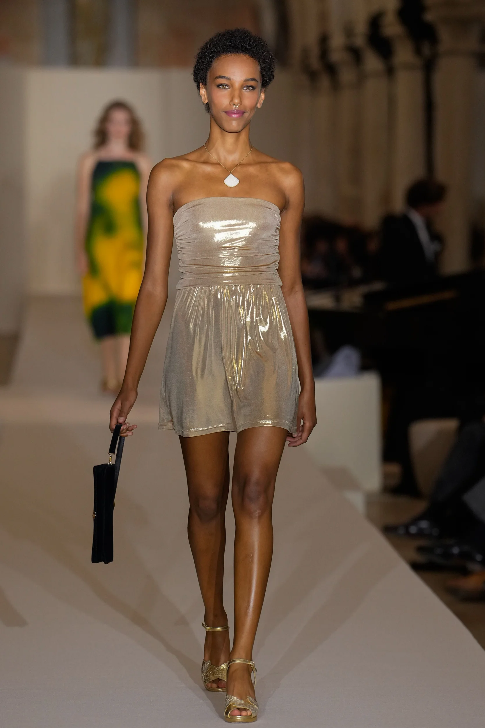 2026年春夏コレクション_AGNES B.(アニエスベー)_モデル_70