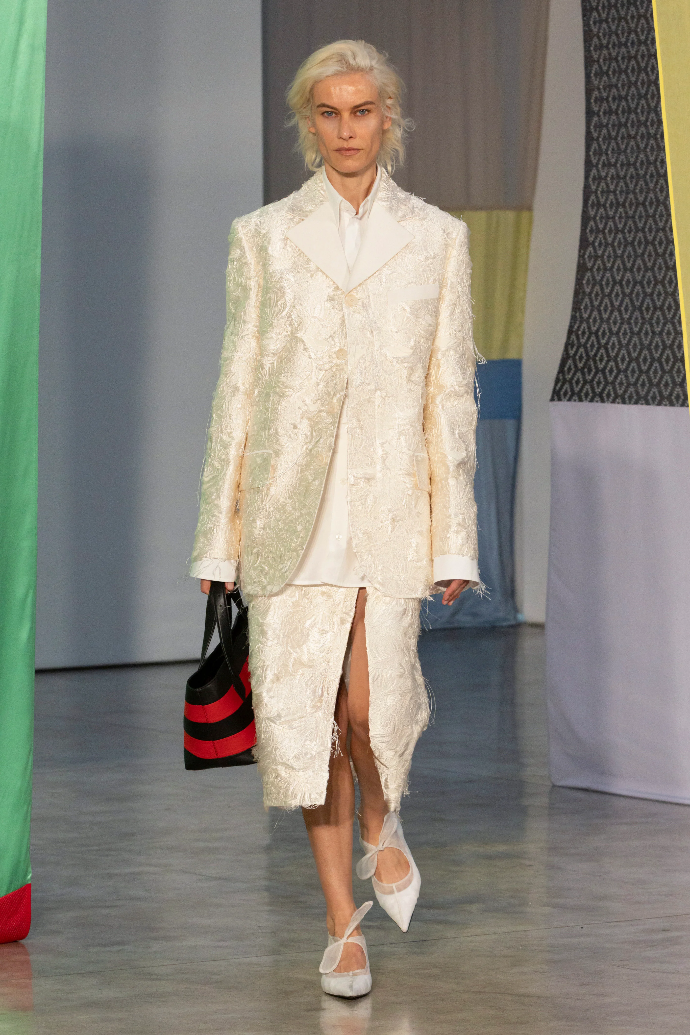2026年春夏コレクション_PROENZA SCHOULER(プロエンザ スクーラー)_モデル_2