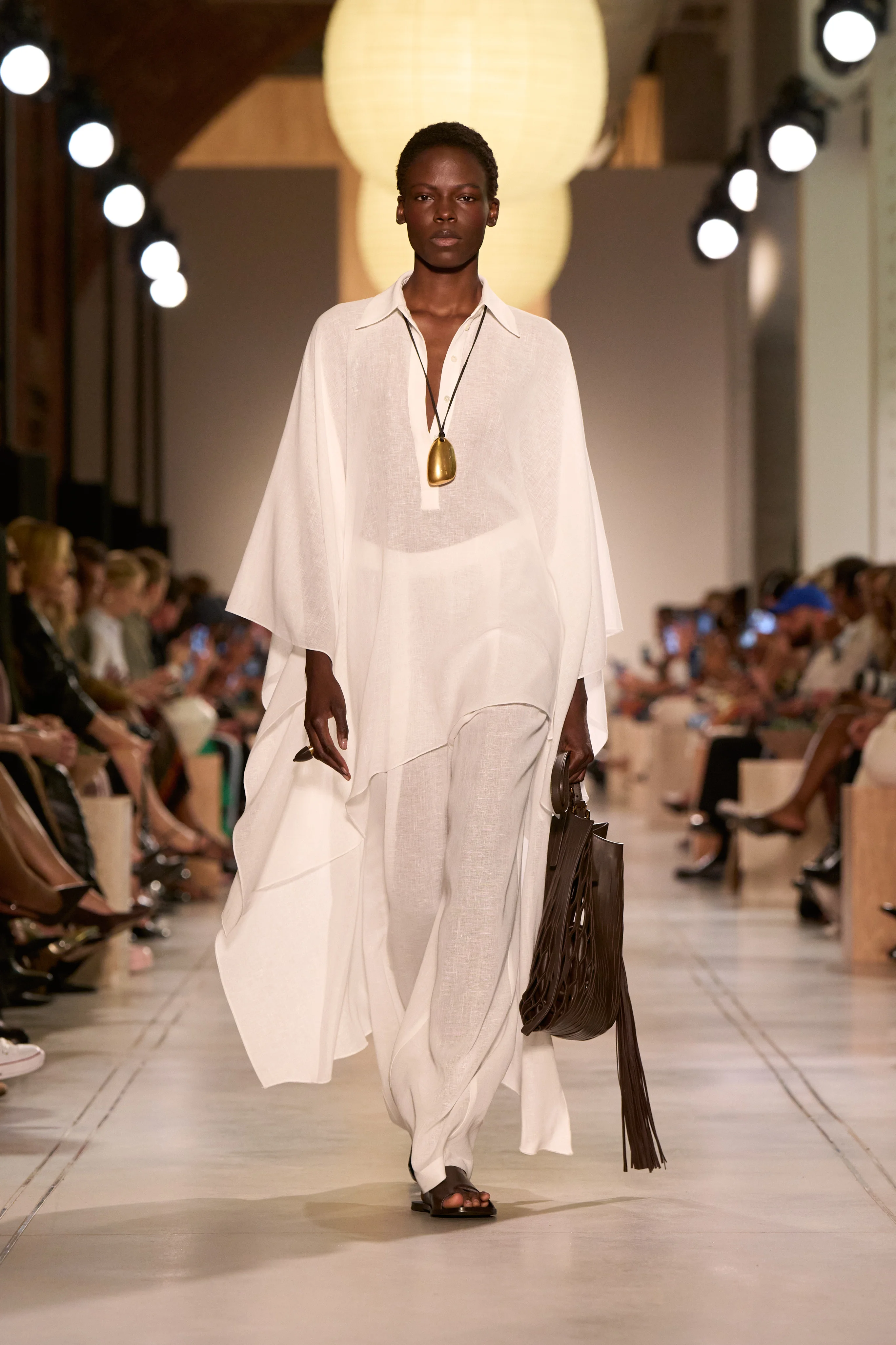 2026年春夏コレクション_MICHAEL KORS COLLECTION(マイケル・コース コレクション)_モデル_30