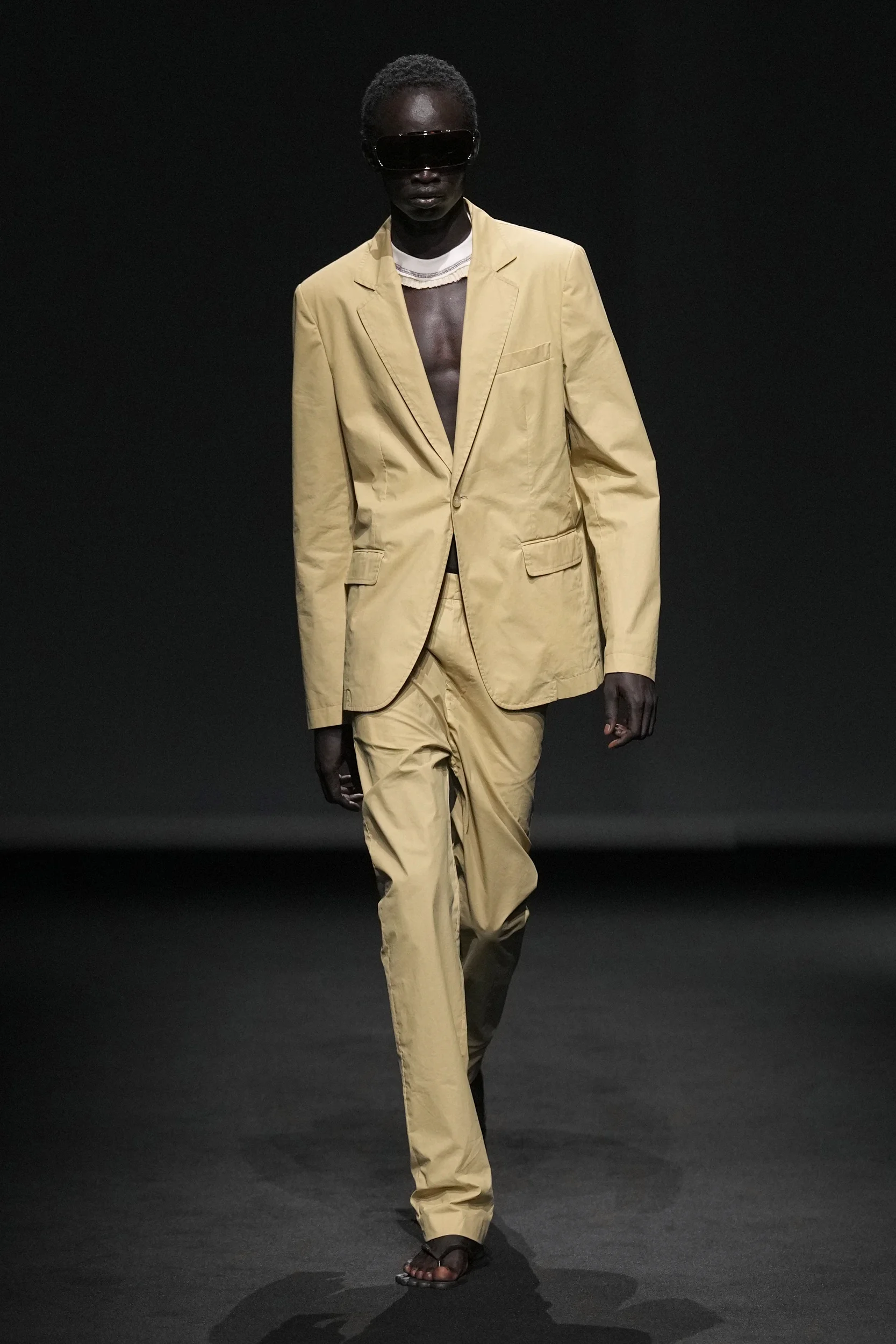 2027年春夏コレクション_MM6 Maison Margiela(エムエム6 メゾン マルジェラ)_モデル_10