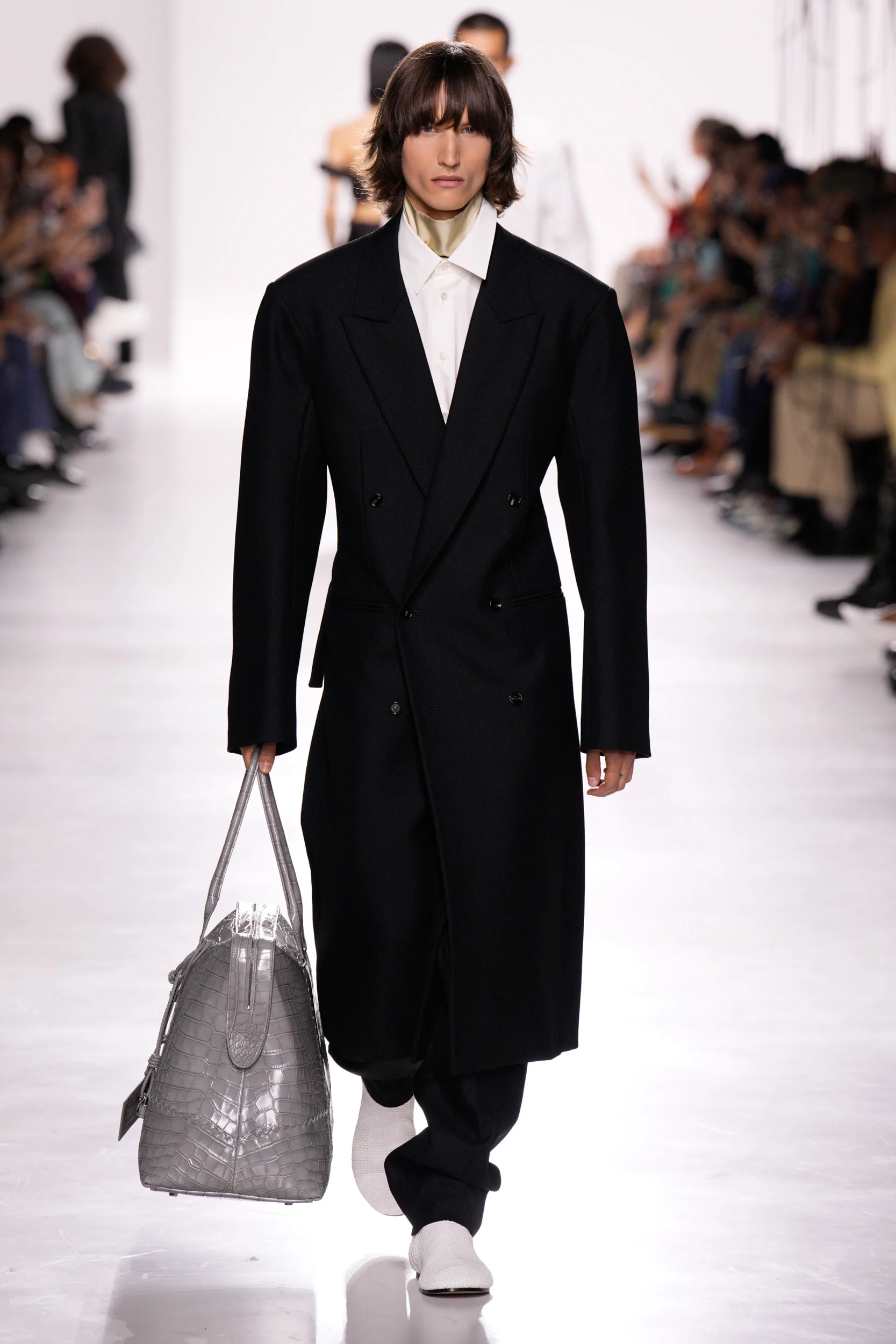 2026年春夏コレクション_BOTTEGA VENETA(ボッテガ ヴェネタ)_モデル_9